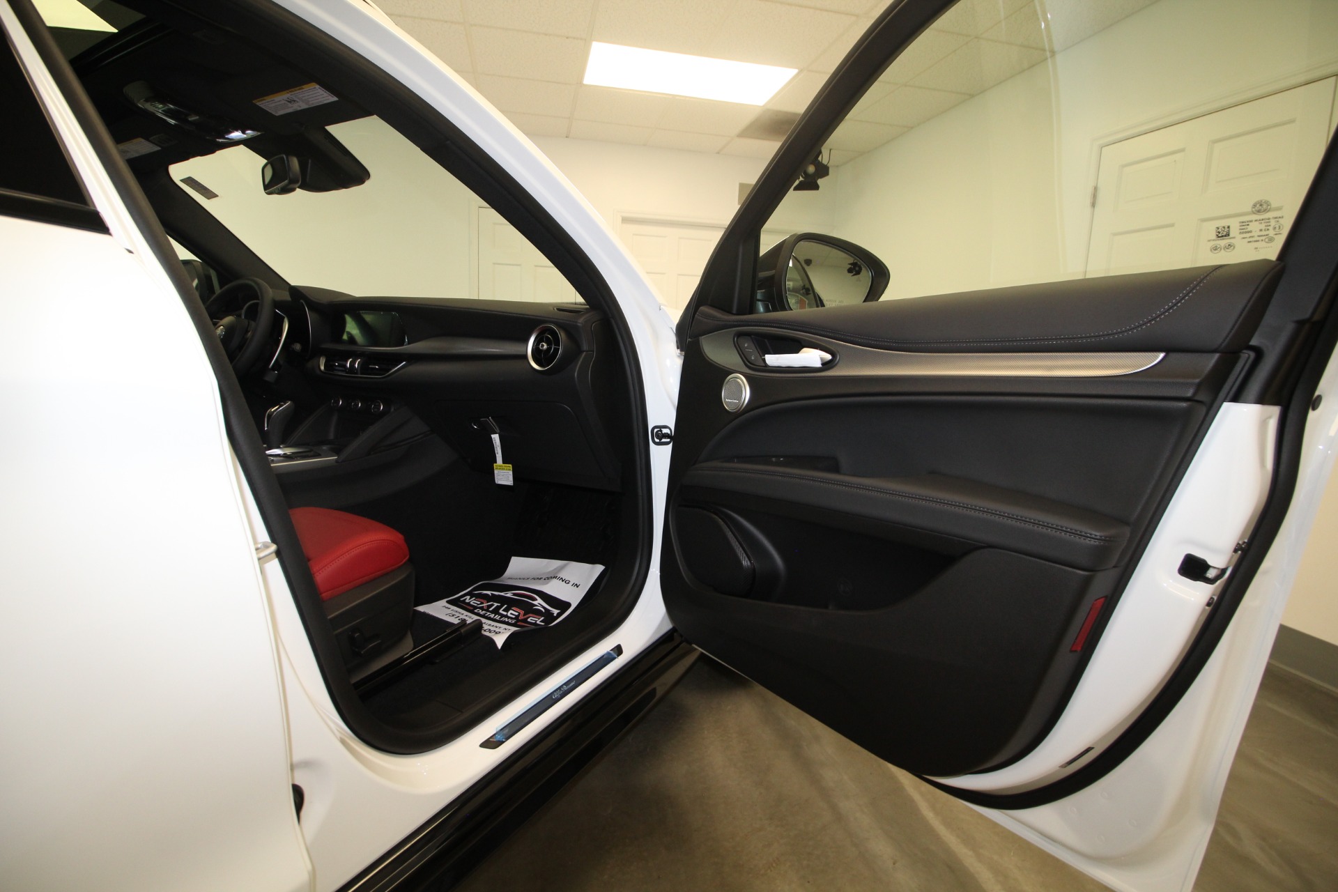 New 2024 Alfa Romeo STELVIO | St. Petersburg, FL