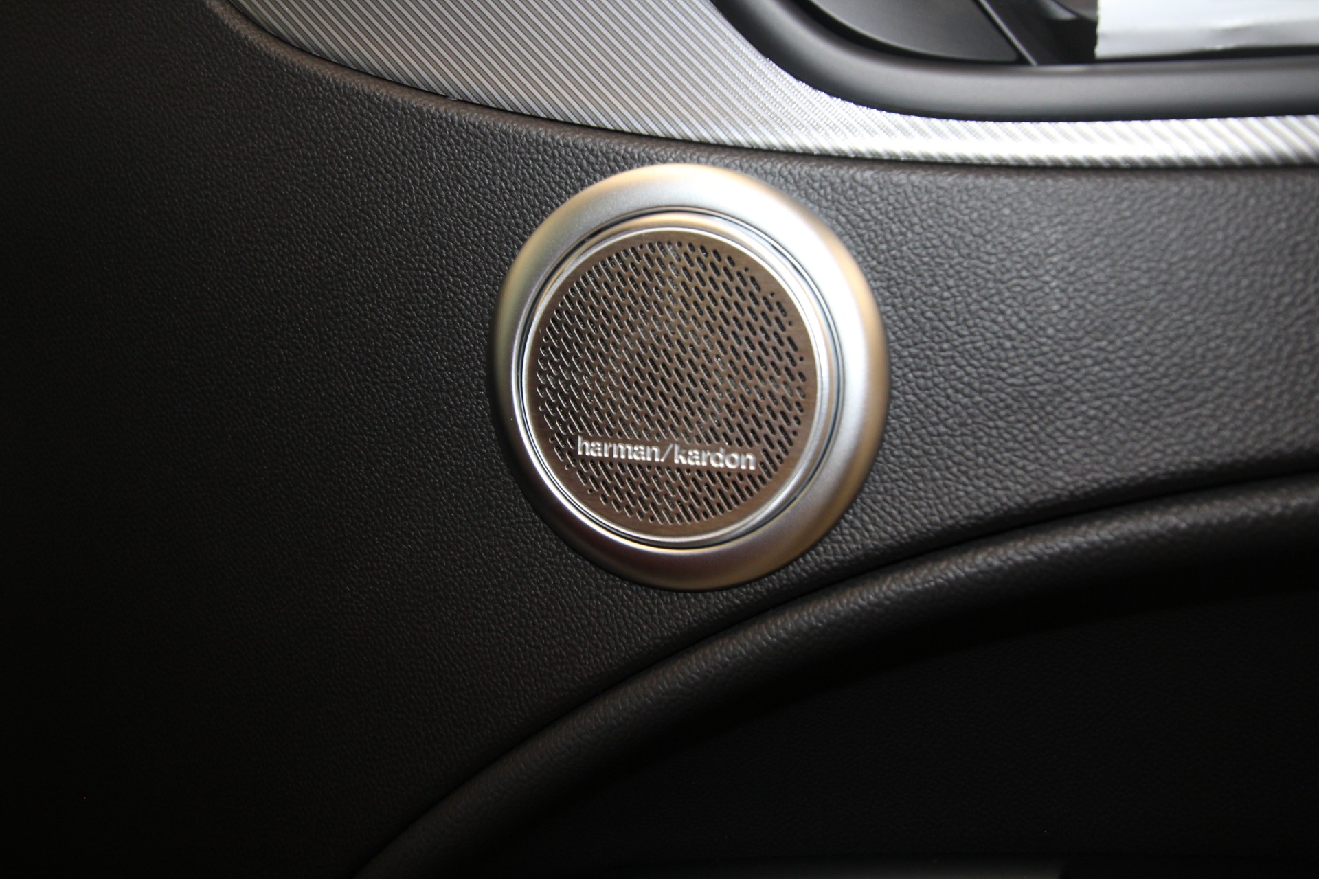 New 2024 Alfa Romeo STELVIO | St. Petersburg, FL