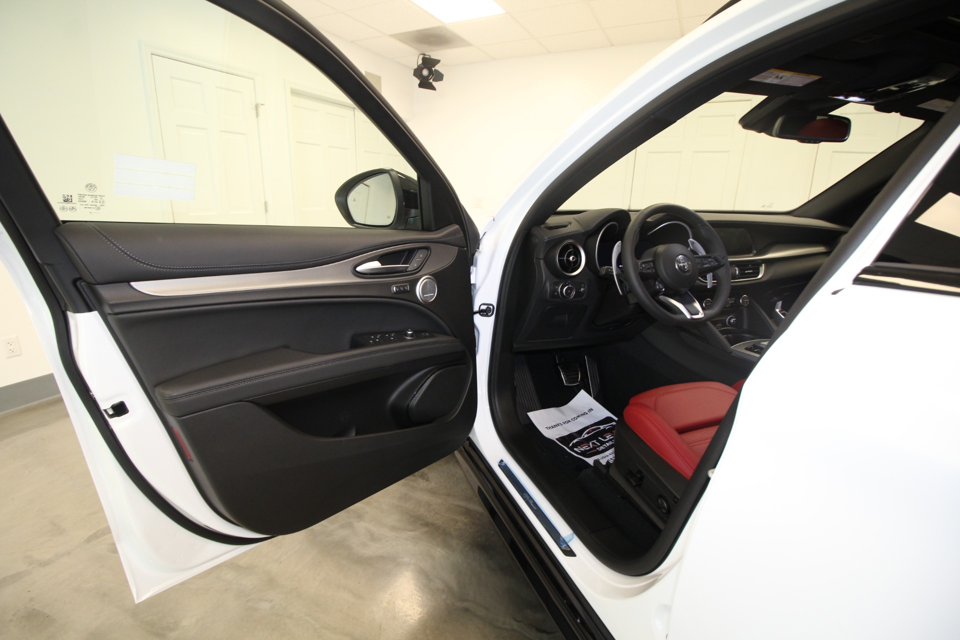 New 2024 Alfa Romeo STELVIO | St. Petersburg, FL