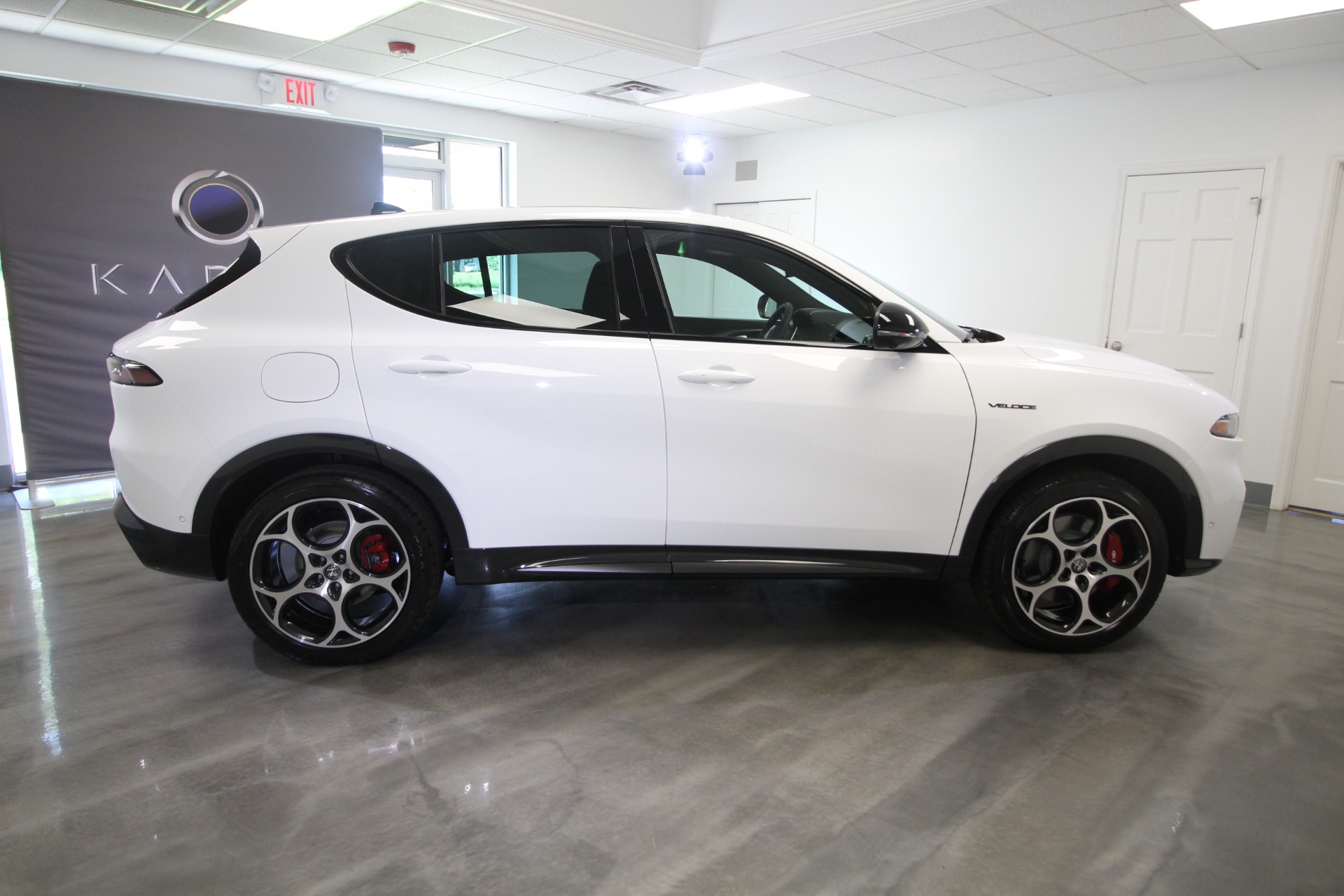 New 2024 WHITE Alfa Romeo TONALE VELOCE Veloce | Albany, NY