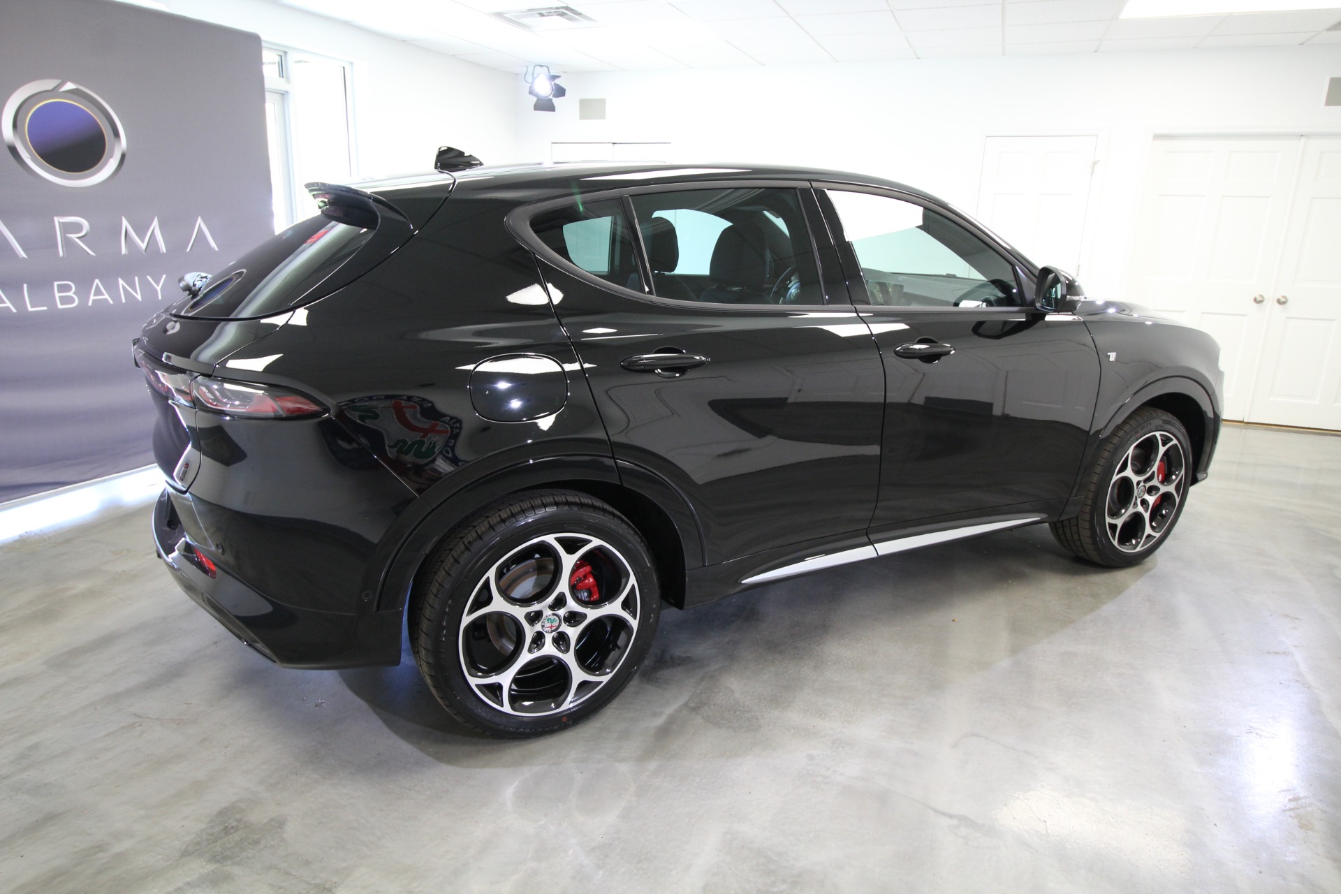New 2024 Alfa Romeo TONALE Ti | St. Petersburg, FL