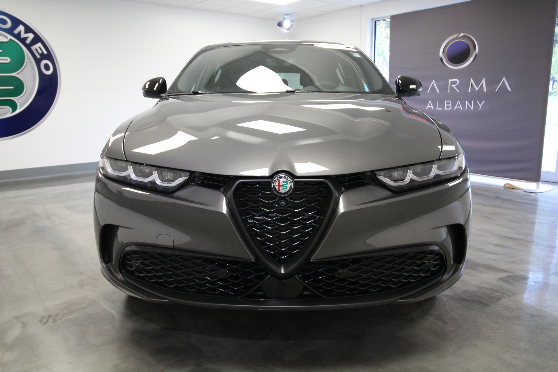 New 2024 Alfa Romeo TONALE Veloce | St. Petersburg, FL