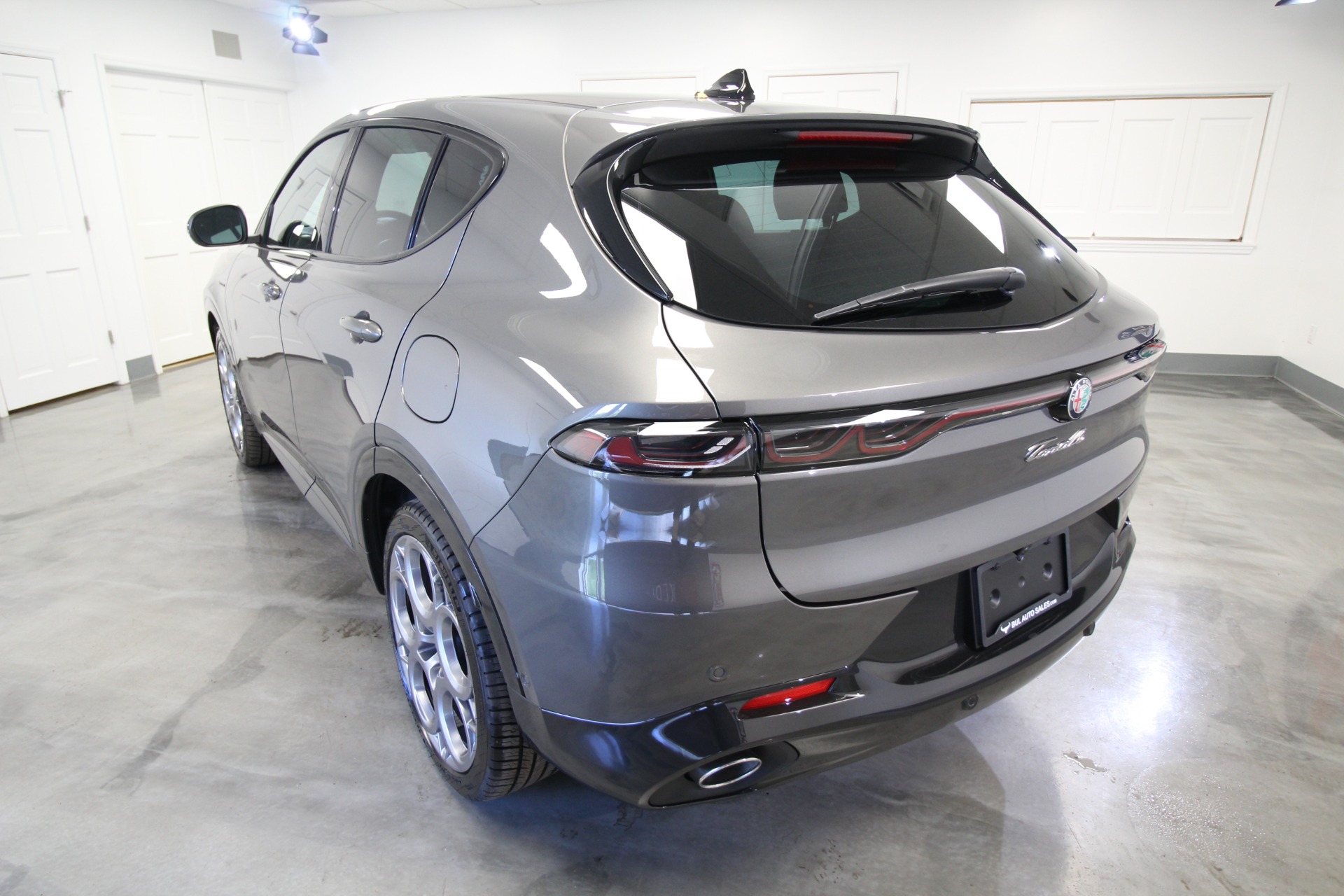 New 2024 Alfa Romeo TONALE Veloce | St. Petersburg, FL