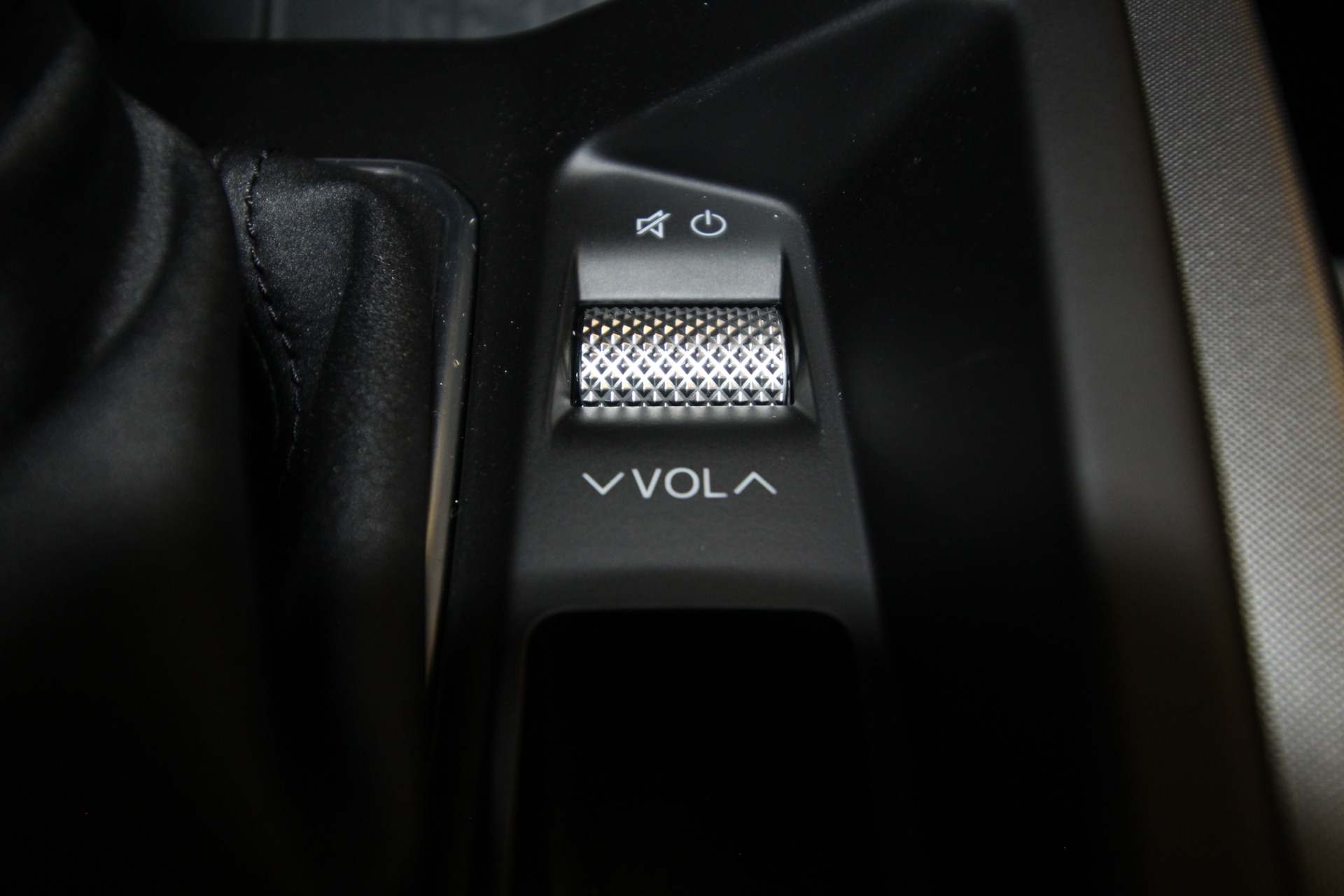 New 2024 Alfa Romeo TONALE Veloce | St. Petersburg, FL
