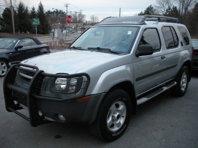 Used 2003 Silver Ice Metallic Clearcoat Nissan Xterra SE 4WD 4x4 SUPER NICE AND CLEAN | Albany, NY