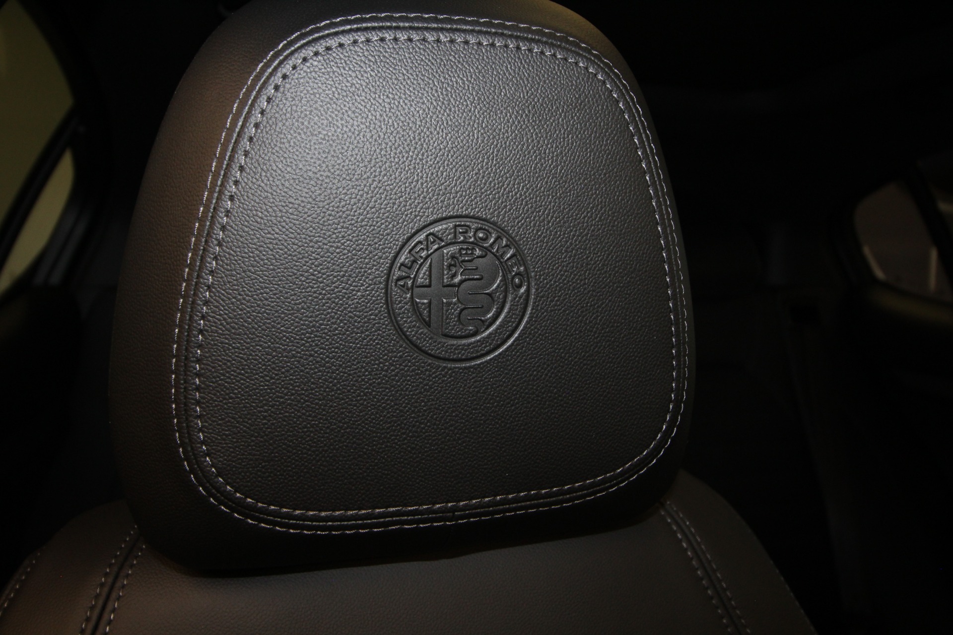 New 2024 Alfa Romeo STELVIO | St. Petersburg, FL