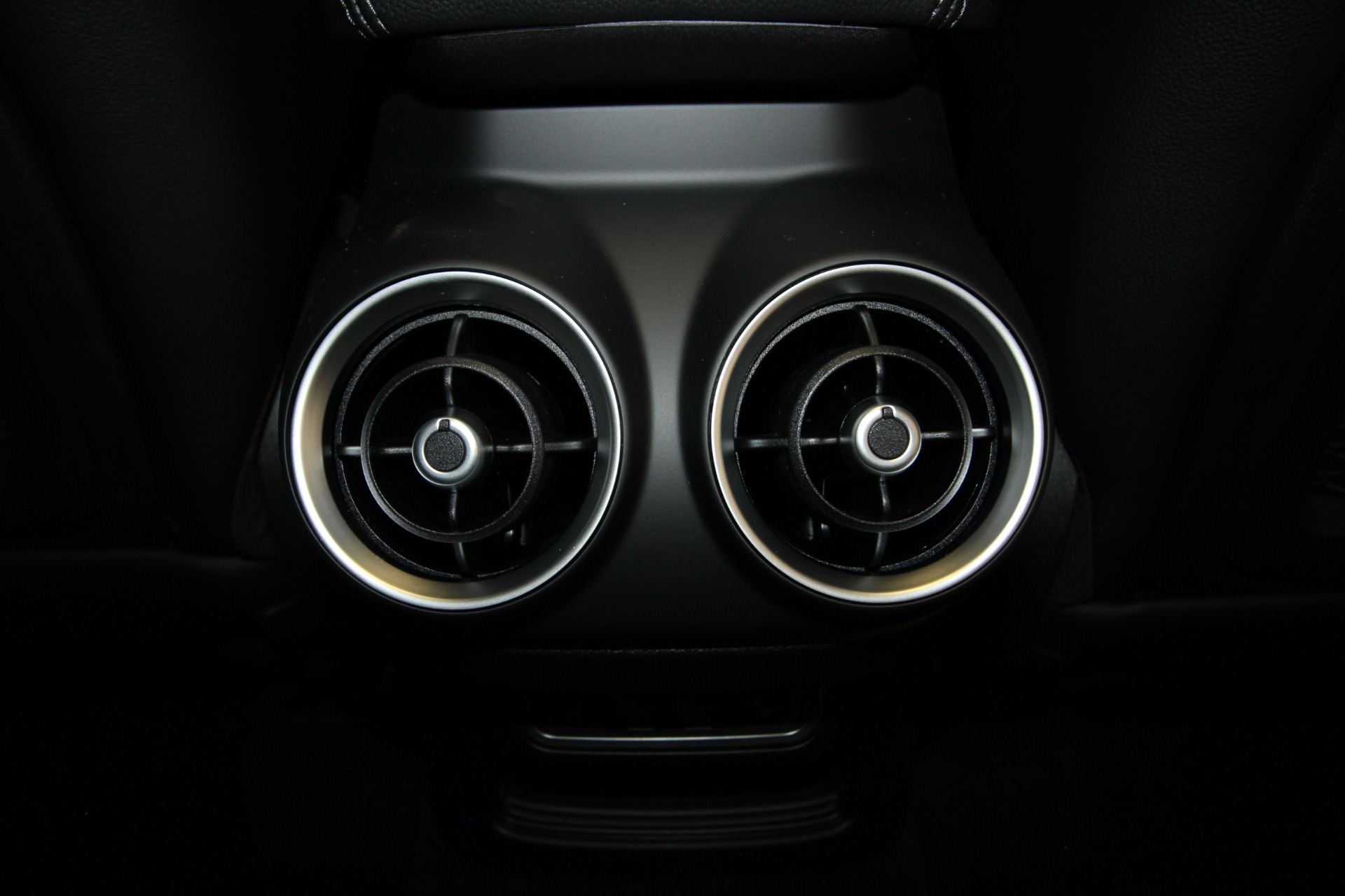 New 2024 Alfa Romeo STELVIO | St. Petersburg, FL