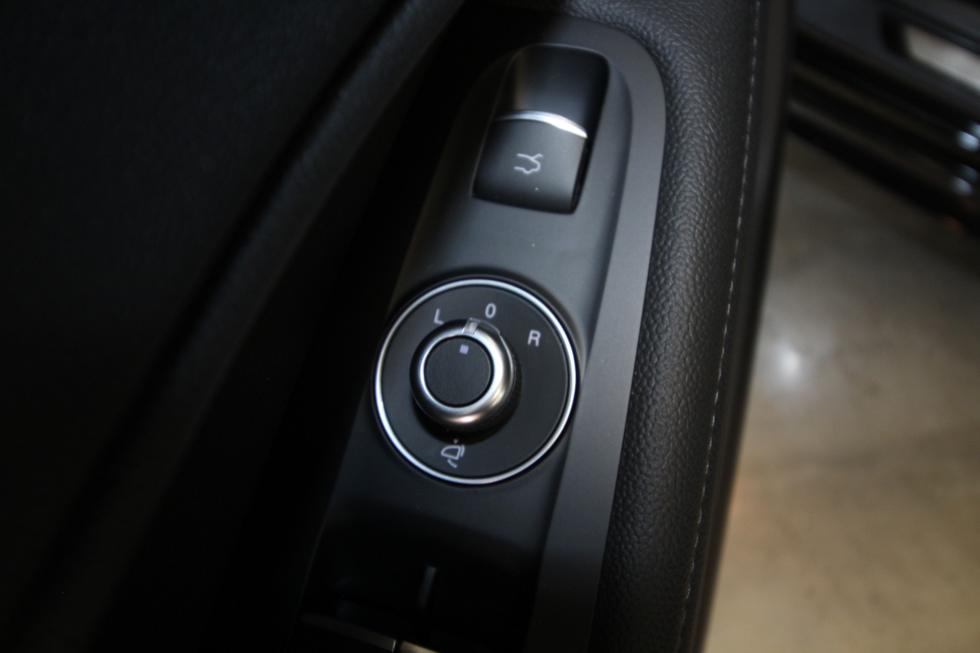 New 2024 Alfa Romeo STELVIO | St. Petersburg, FL