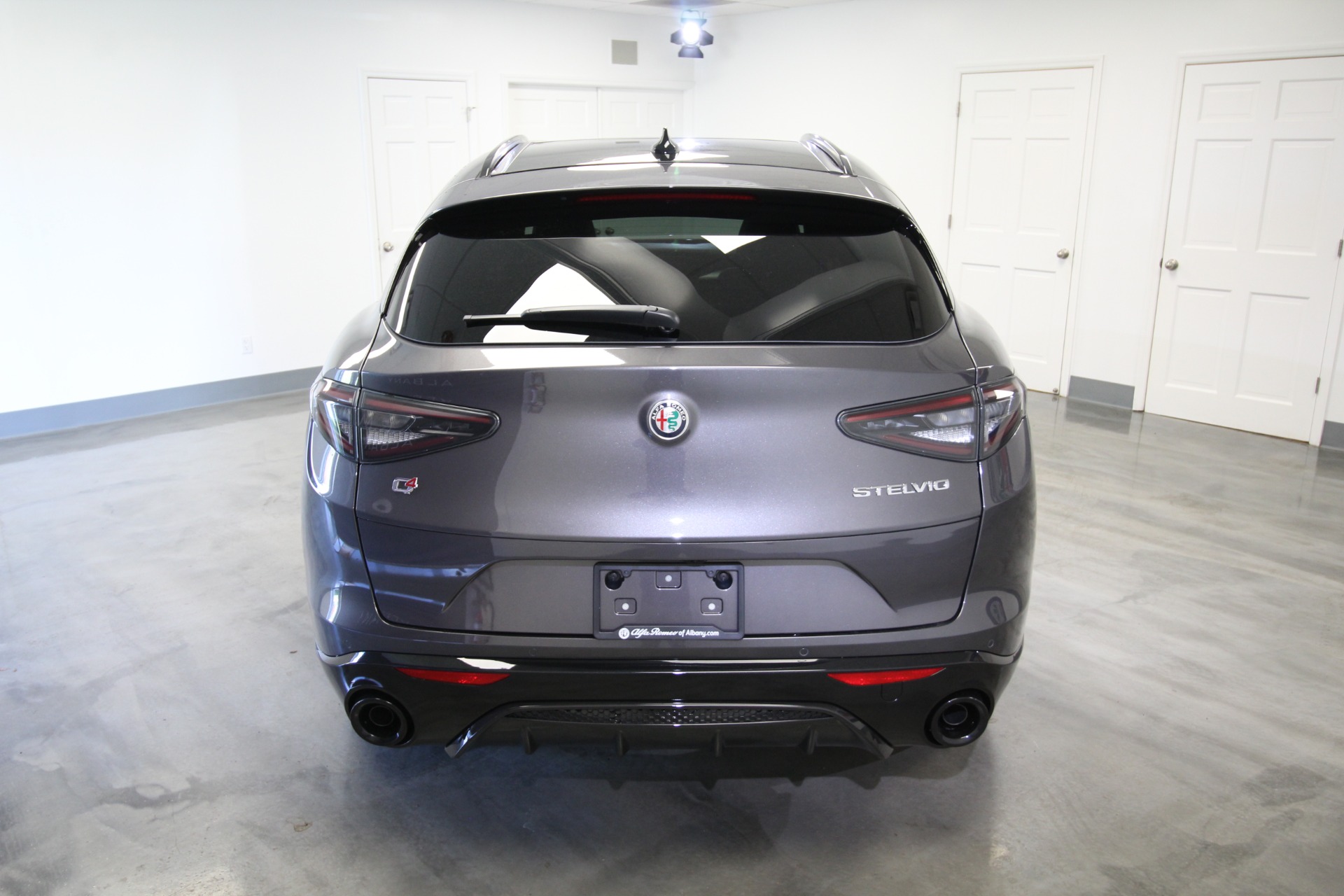 New 2024 Alfa Romeo STELVIO | St. Petersburg, FL