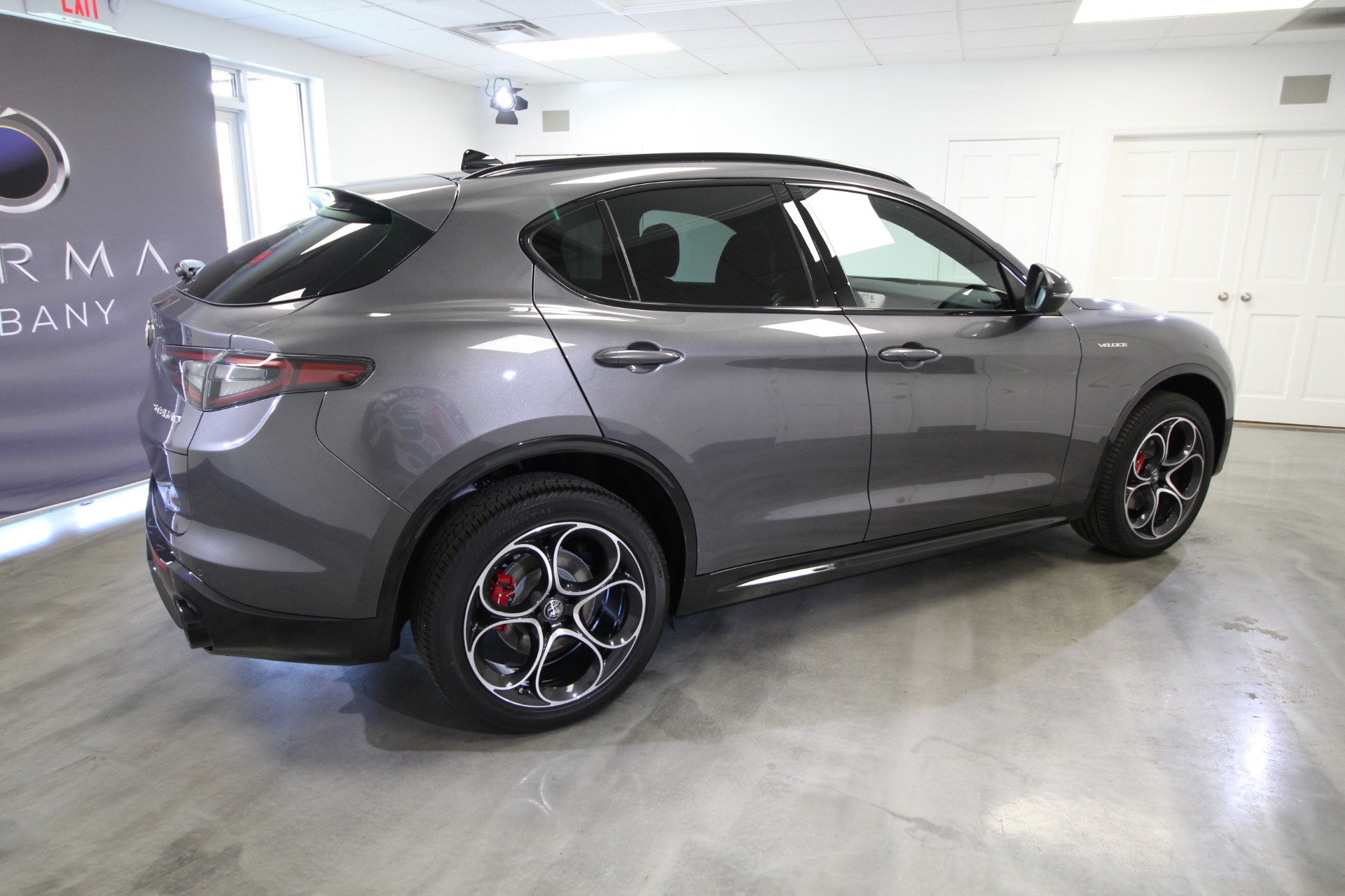 New 2024 Alfa Romeo STELVIO | St. Petersburg, FL