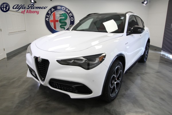 New 2024 Alfa Romeo STELVIO-Albany, NY