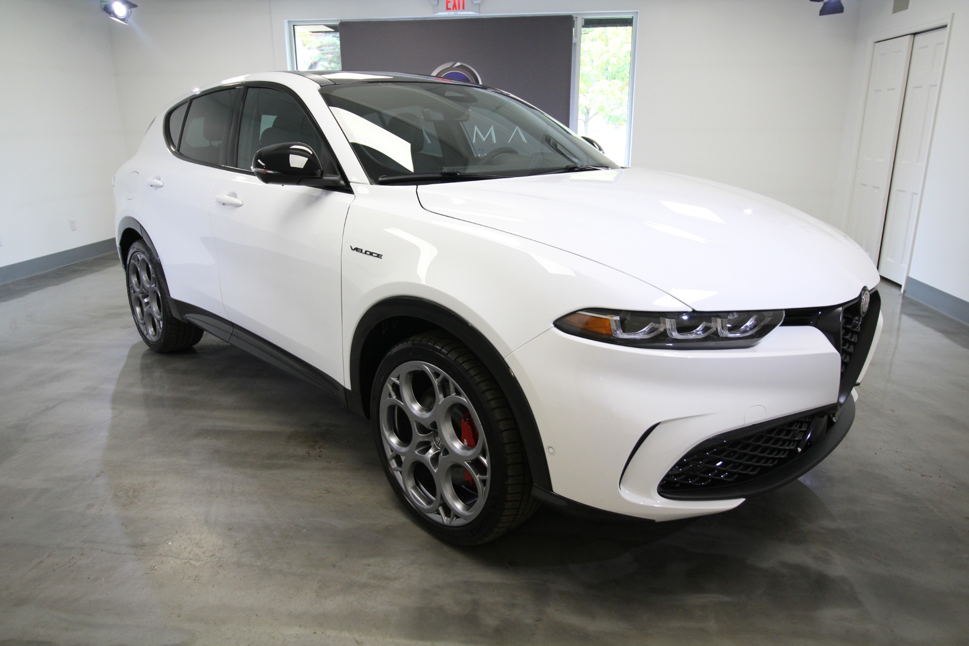 New 2024 Alfa Romeo TONALE Veloce | St. Petersburg, FL