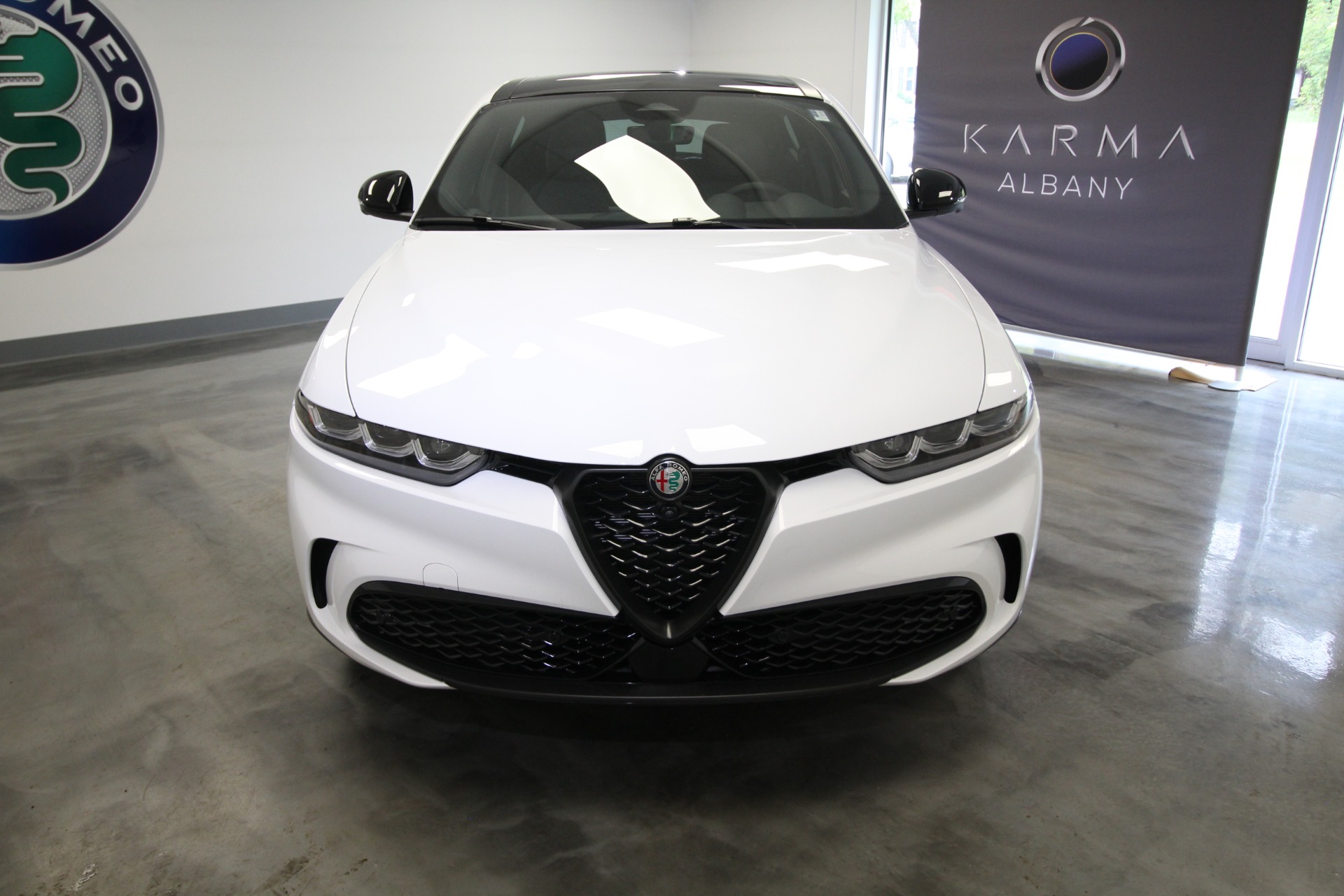 New 2024 Alfa Romeo TONALE Veloce | St. Petersburg, FL