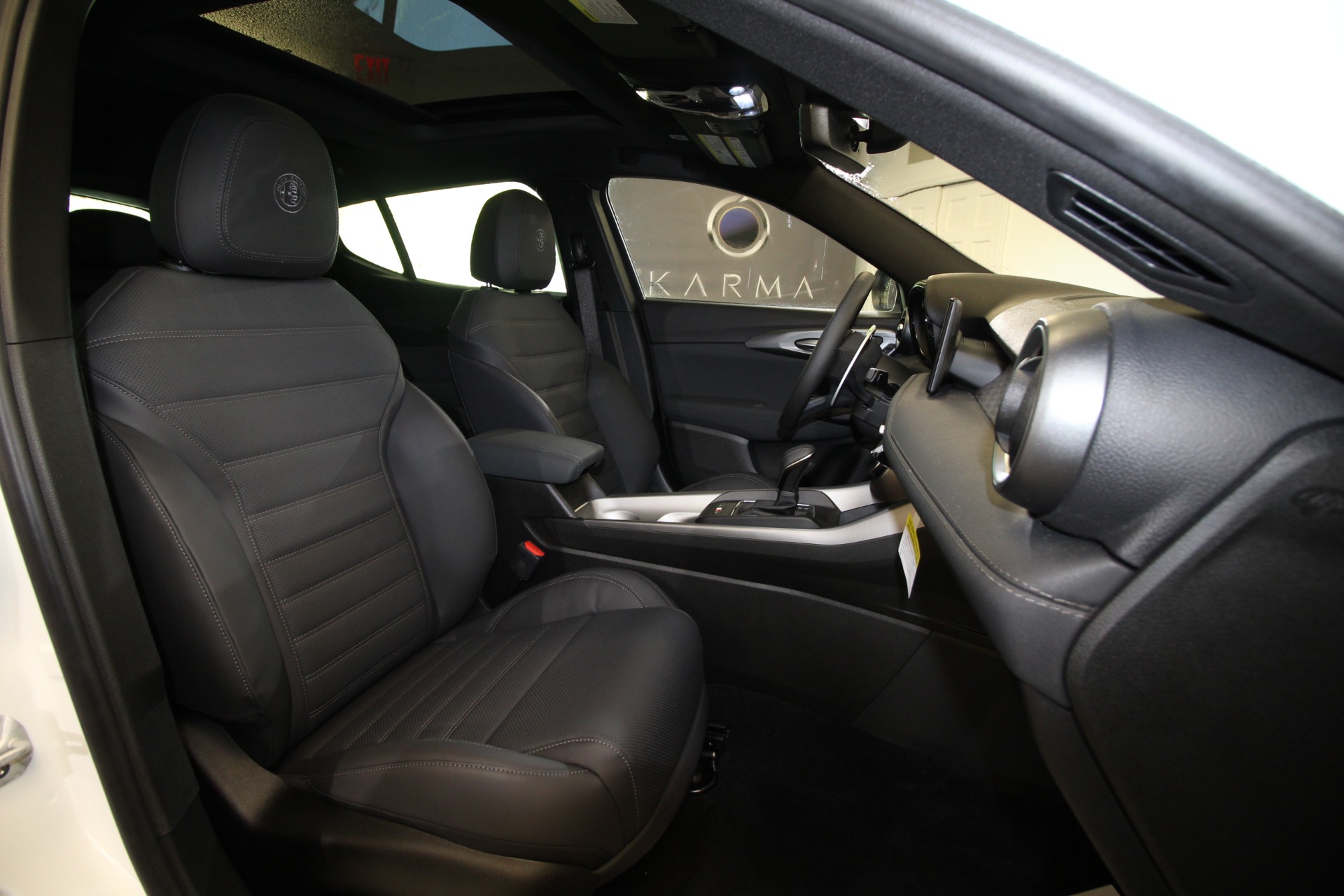New 2024 Alfa Romeo TONALE Veloce | St. Petersburg, FL