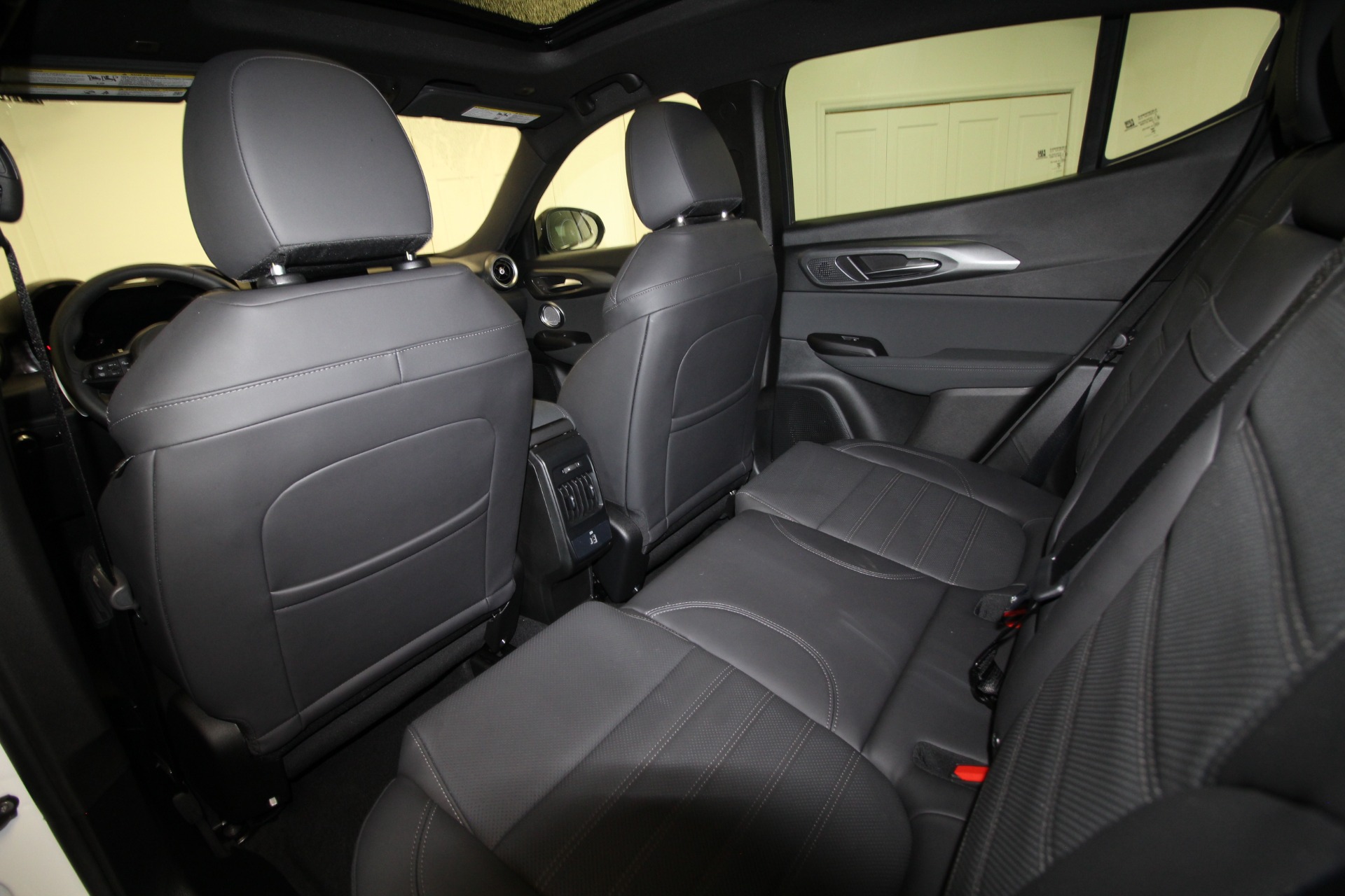 New 2024 Alfa Romeo TONALE Veloce | St. Petersburg, FL
