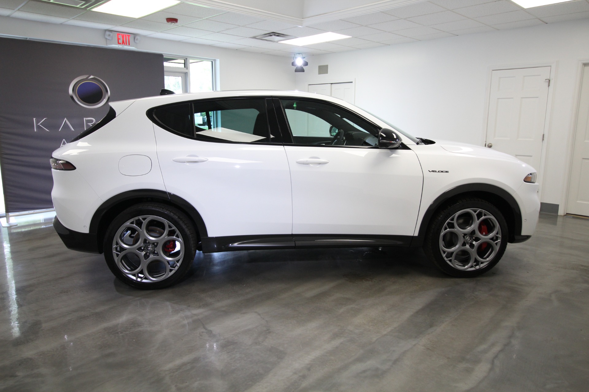 New 2024 Alfa Romeo TONALE Veloce | St. Petersburg, FL