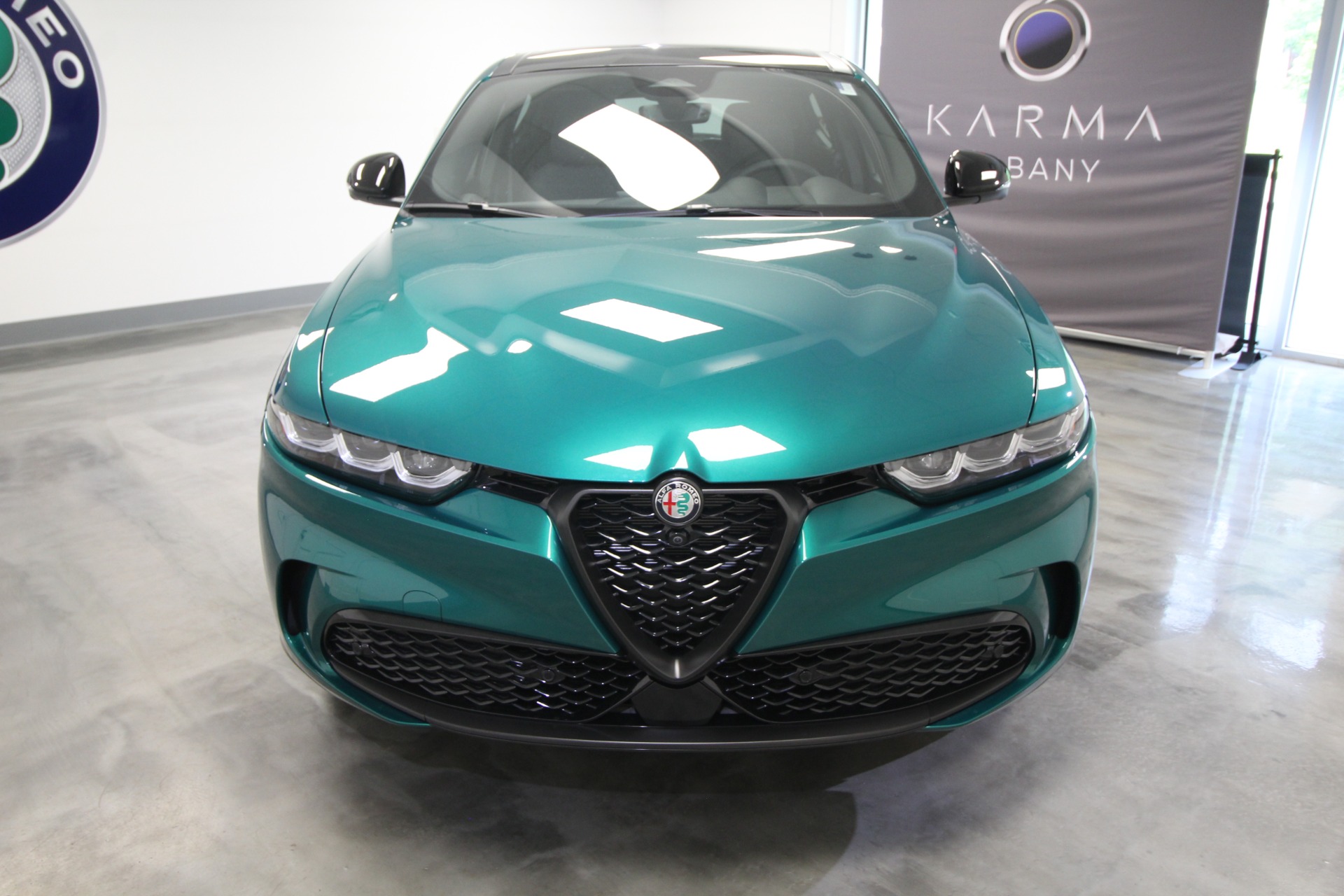 New 2024 Alfa Romeo TONALE Veloce | St. Petersburg, FL