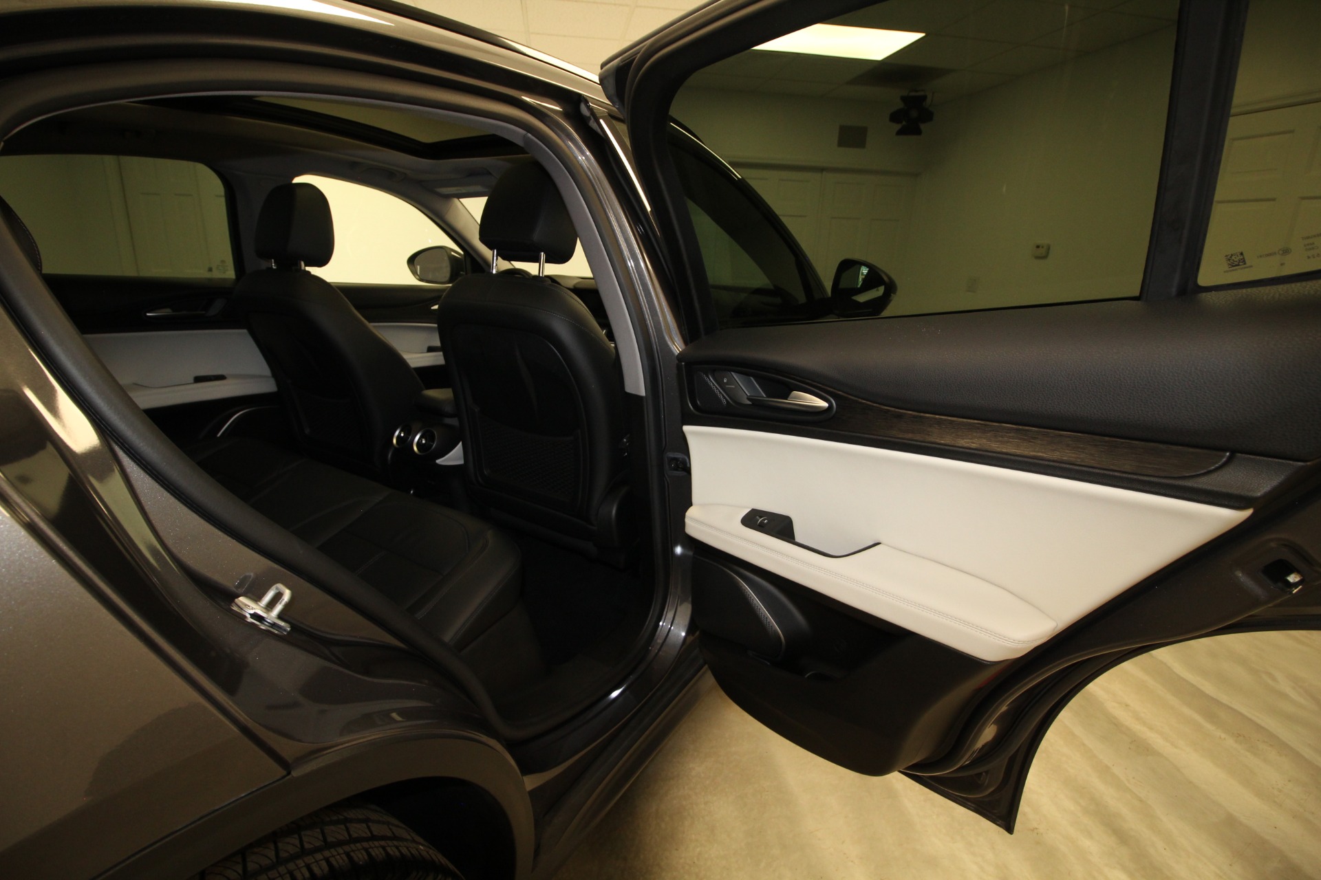 Used 2020 Alfa Romeo STELVIO | St. Petersburg, FL