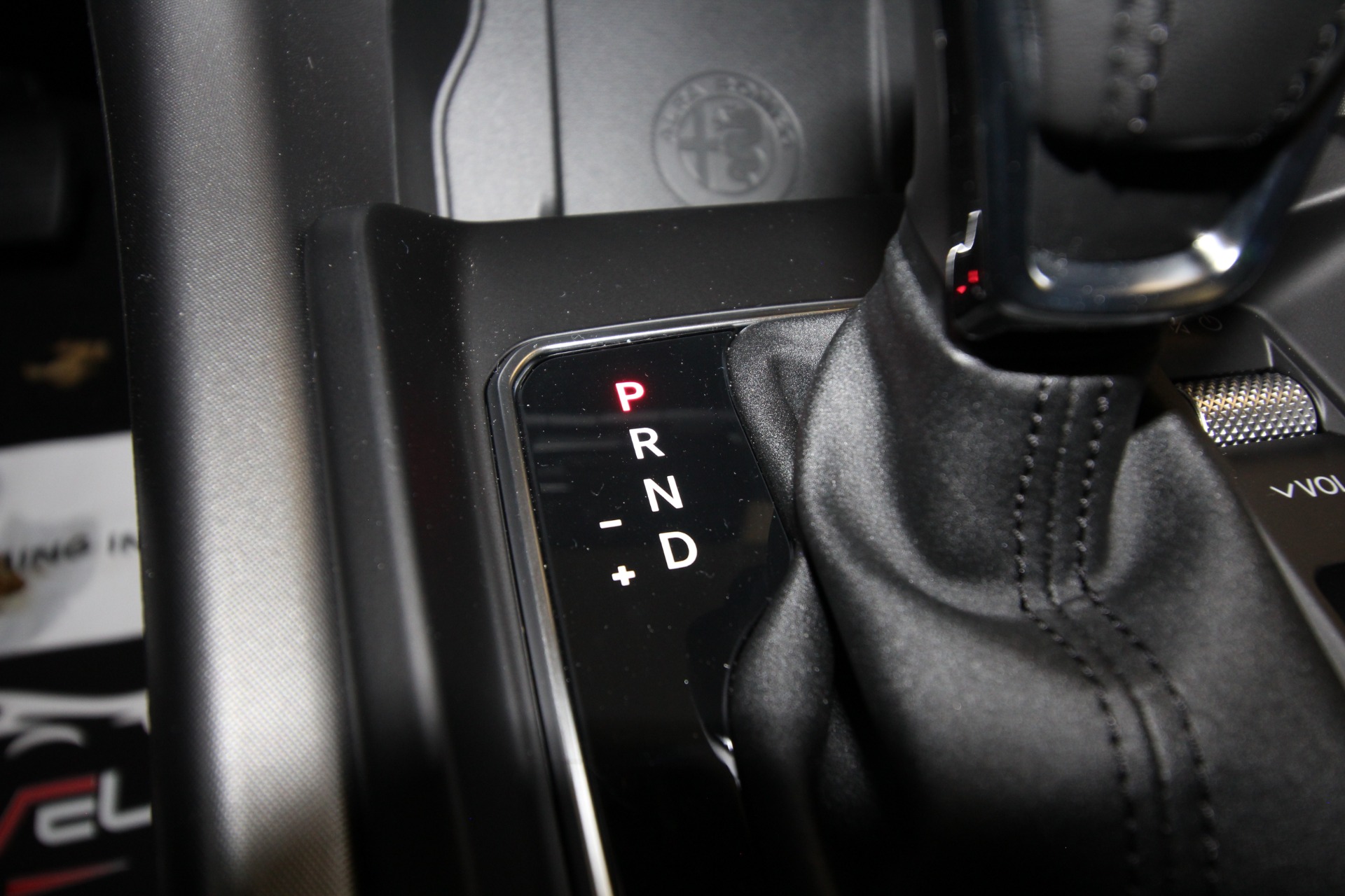 New 2024 Alfa Romeo TONALE Ti | St. Petersburg, FL