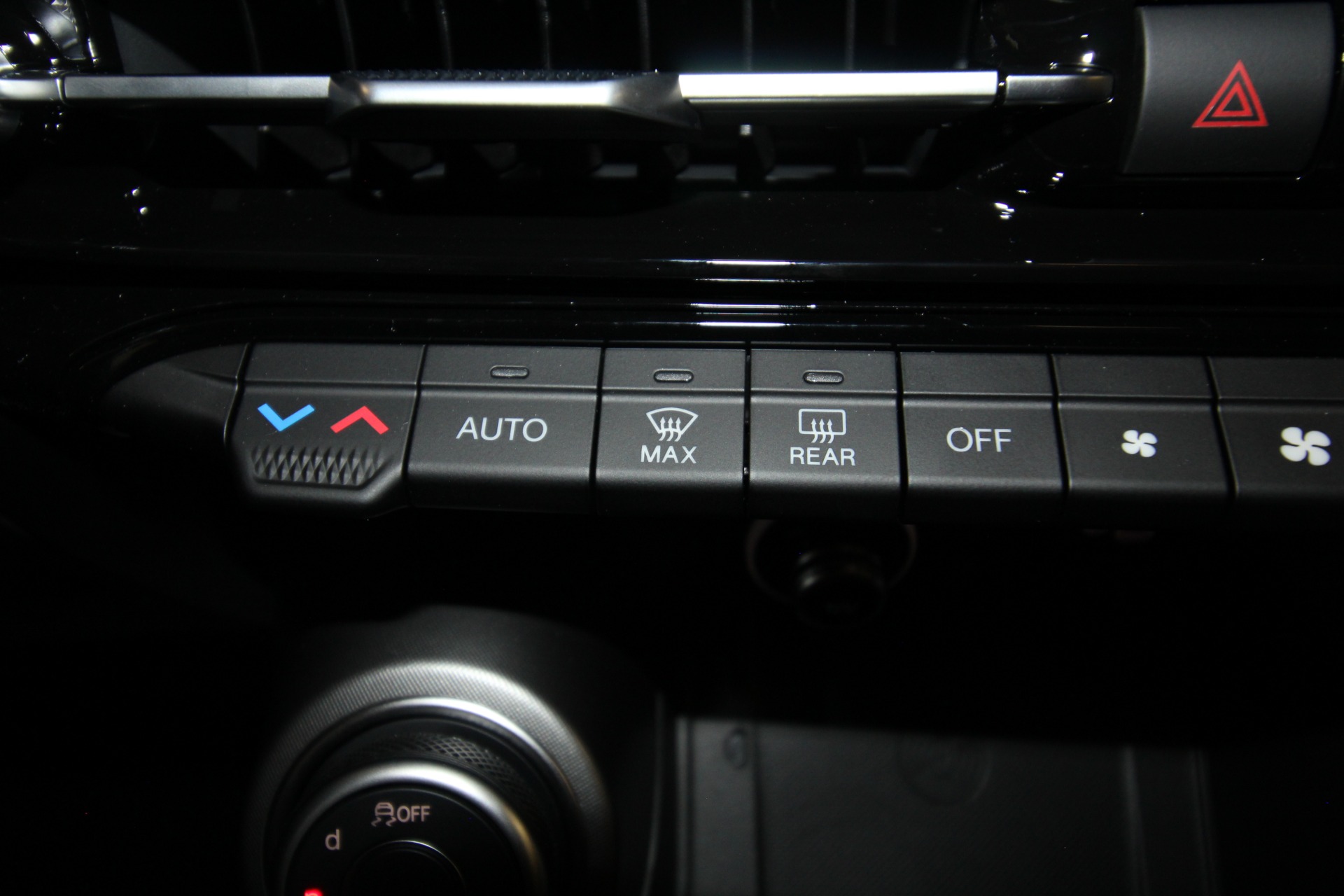 New 2024 Alfa Romeo TONALE Ti | St. Petersburg, FL