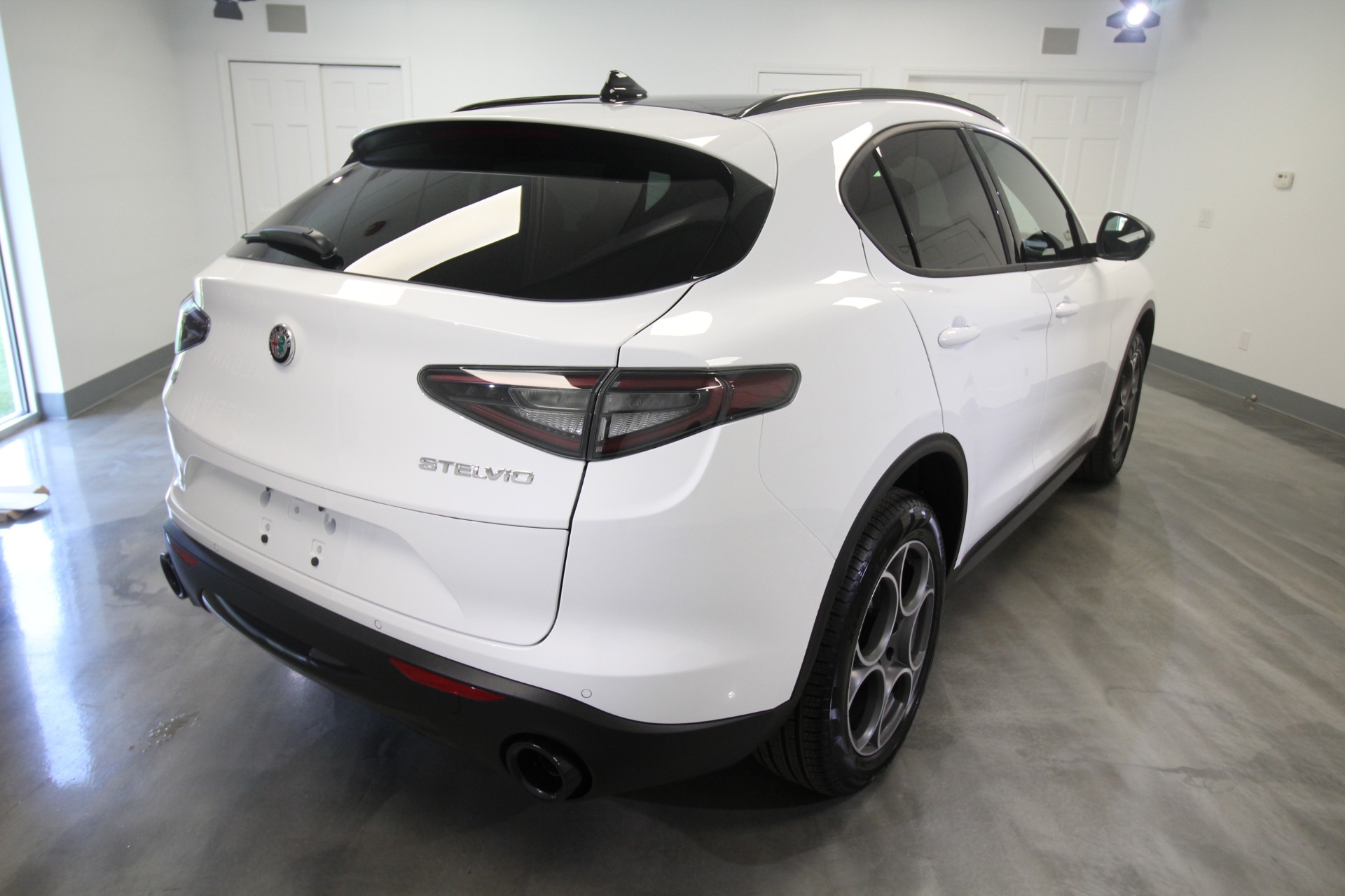 New 2024 Alfa Romeo STELVIO Sprint | St. Petersburg, FL