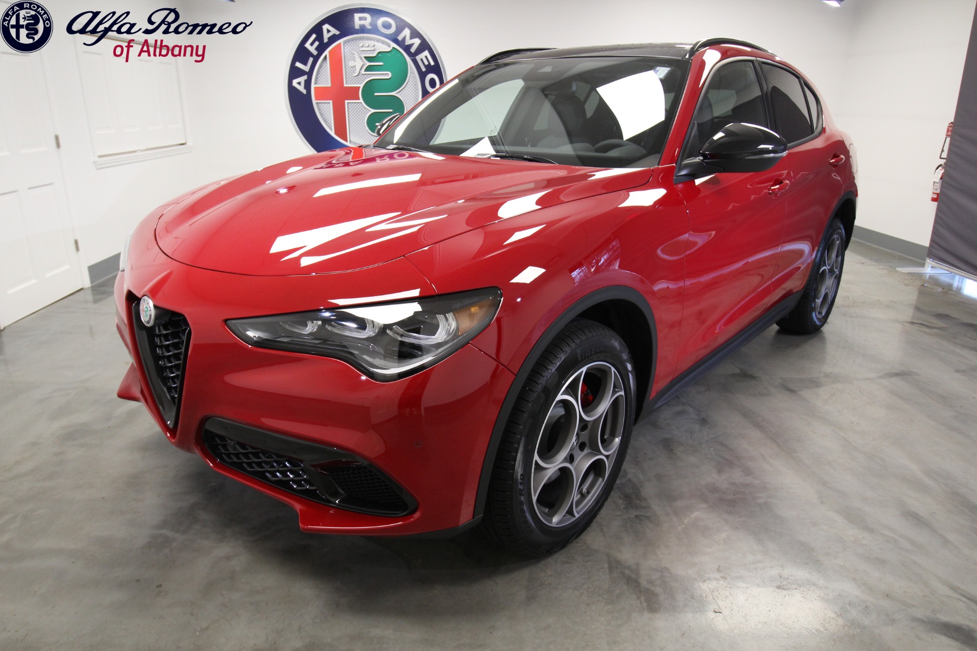 New 2024 Alfa Romeo STELVIO Sprint | St. Petersburg, FL