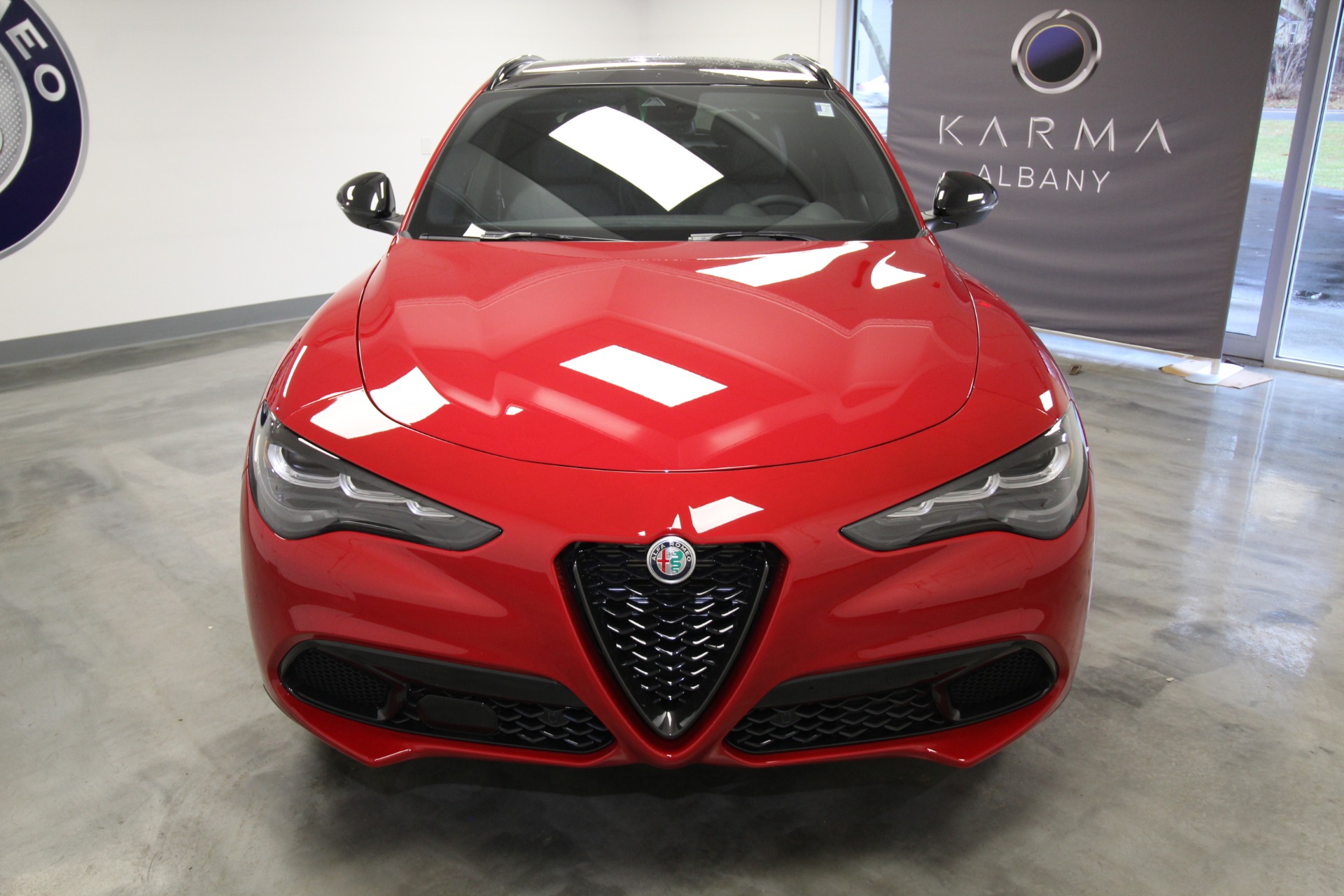 New 2024 Alfa Romeo STELVIO Sprint | St. Petersburg, FL
