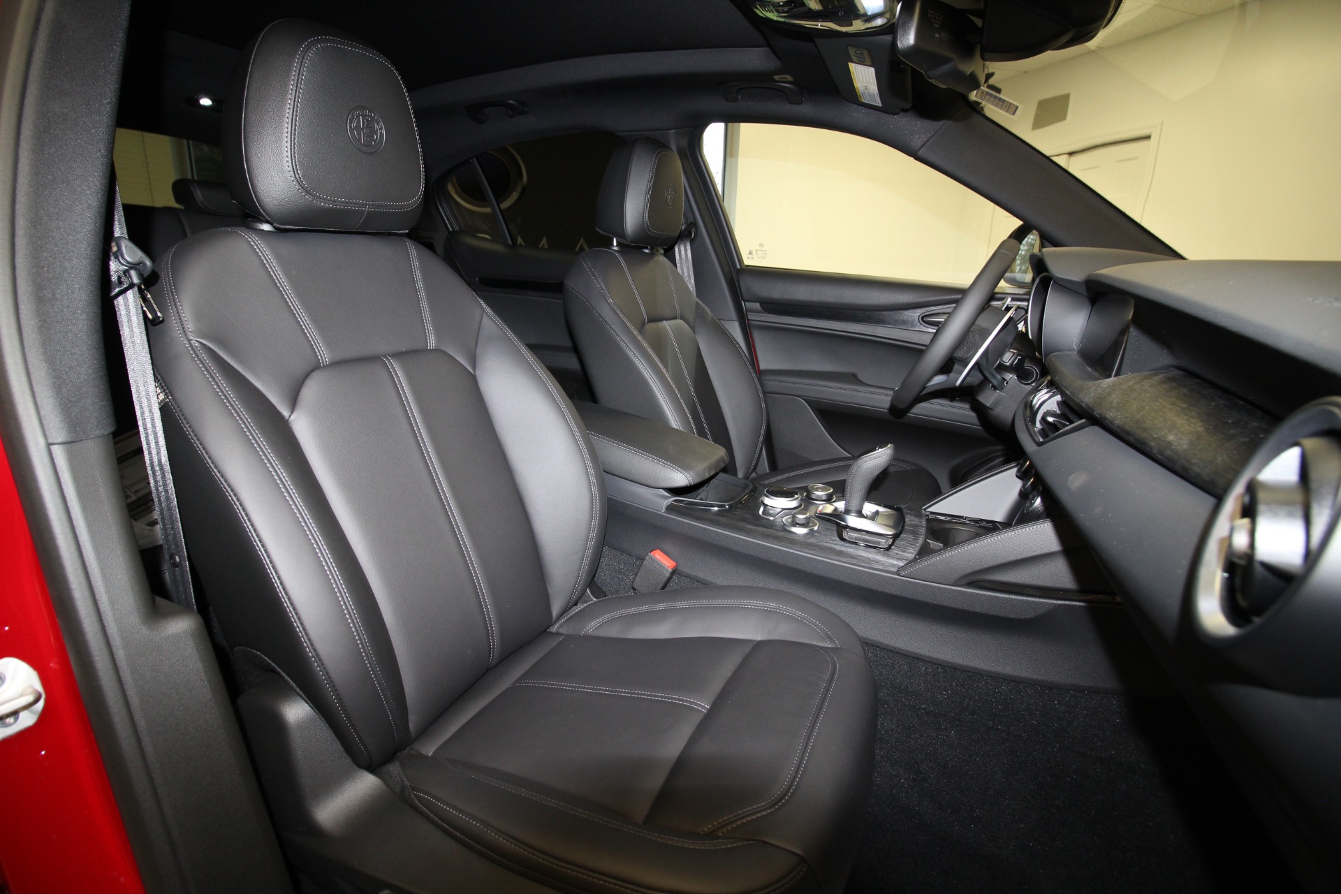New 2024 Alfa Romeo STELVIO Sprint | St. Petersburg, FL