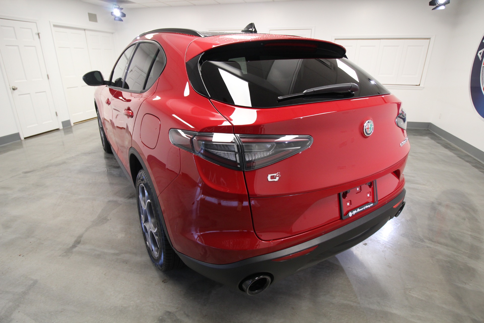 New 2024 Alfa Romeo STELVIO Sprint | St. Petersburg, FL