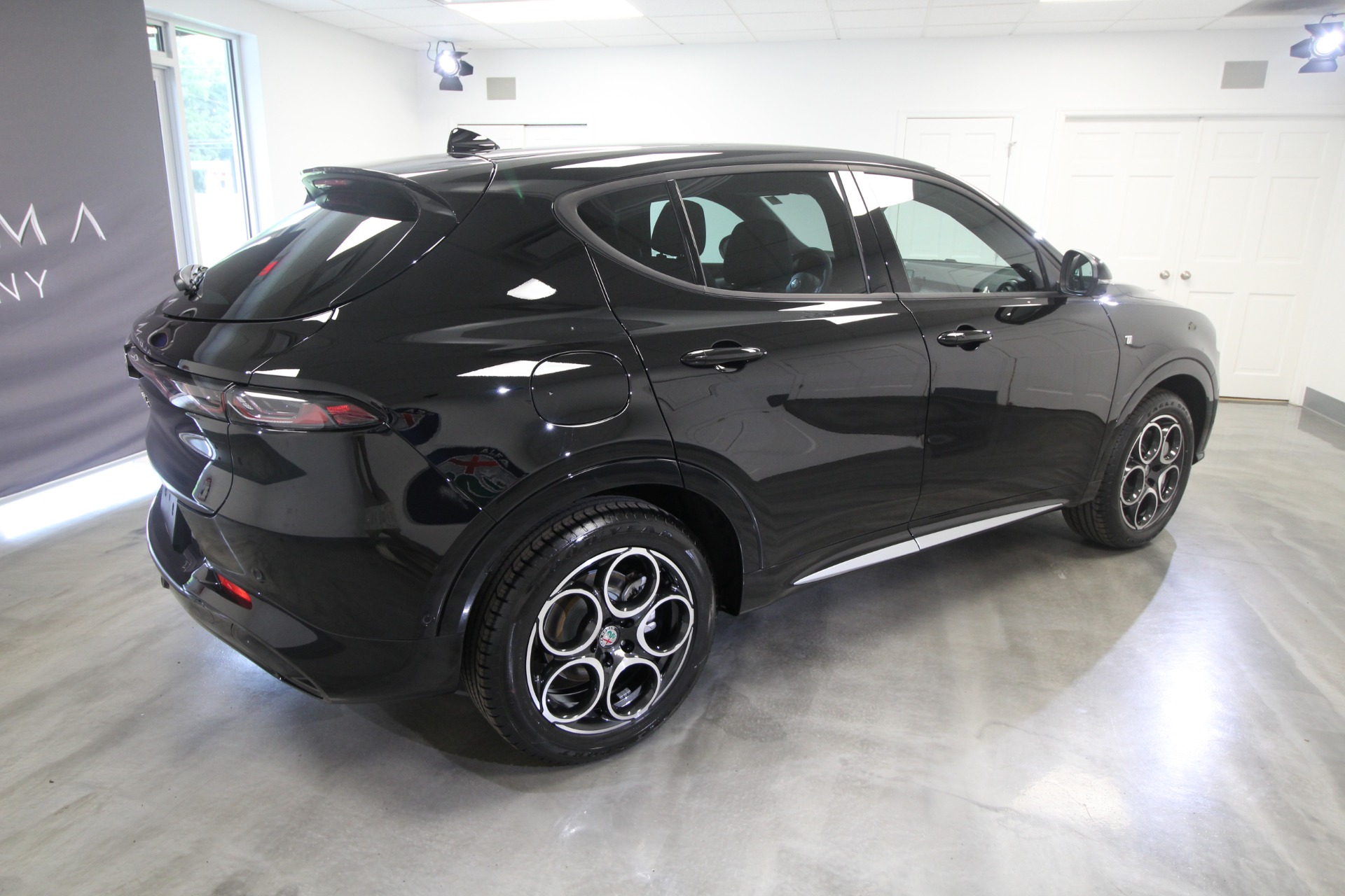 New 2024 Alfa Romeo TONALE Ti | St. Petersburg, FL