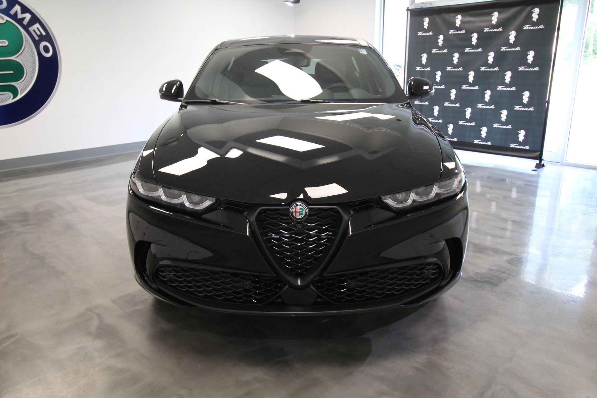 New 2024 Alfa Romeo TONALE Veloce | St. Petersburg, FL