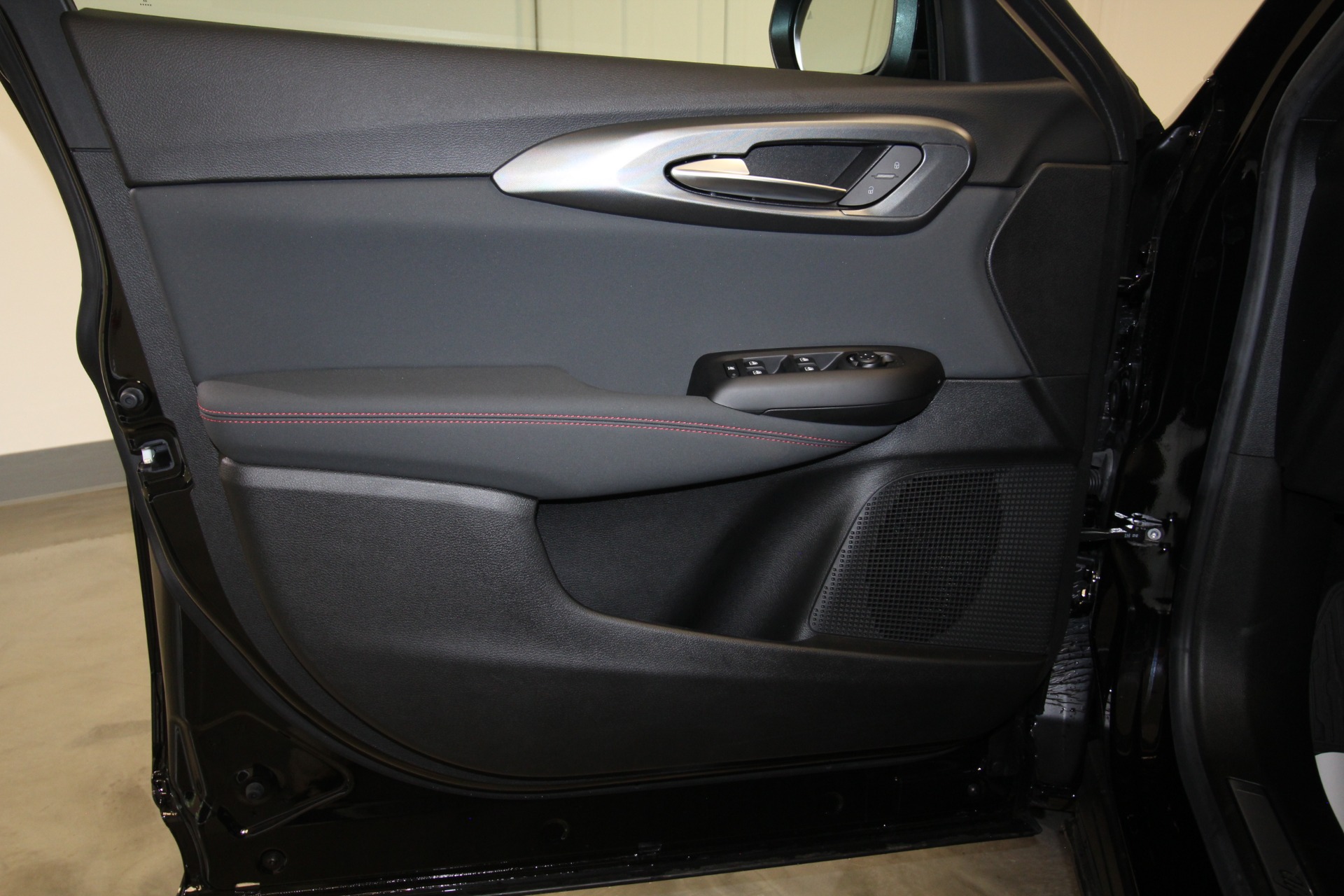 New 2024 Alfa Romeo TONALE Veloce | St. Petersburg, FL