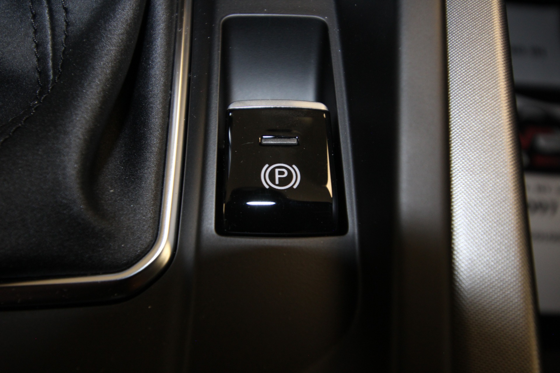 New 2024 Alfa Romeo TONALE Veloce | St. Petersburg, FL