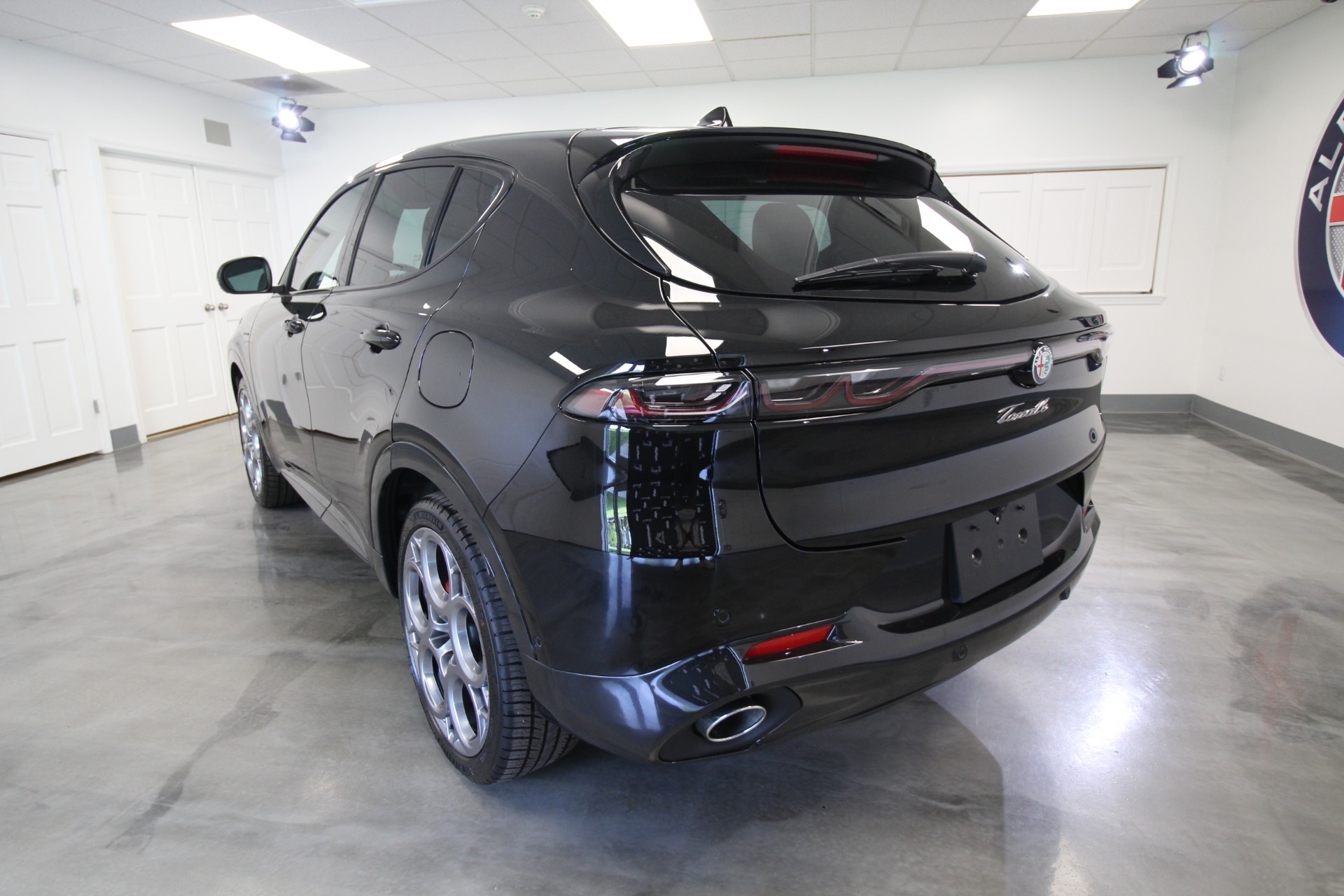 New 2024 Alfa Romeo TONALE Veloce | St. Petersburg, FL