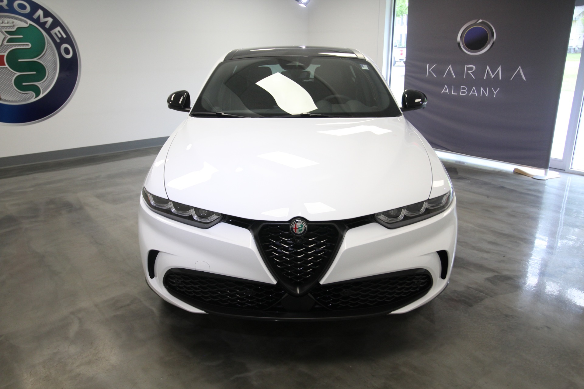 New 2024 Alfa Romeo TONALE Veloce | St. Petersburg, FL