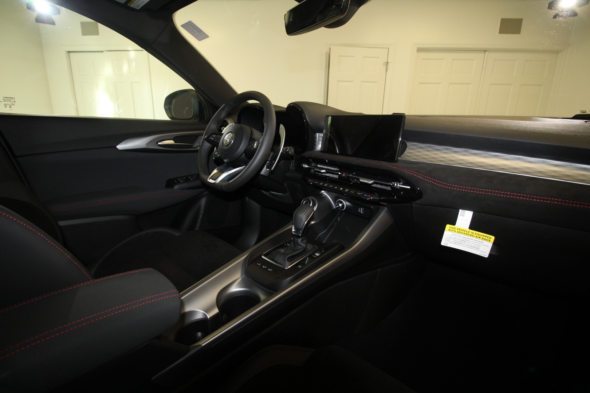 New 2024 Alfa Romeo TONALE Veloce | St. Petersburg, FL