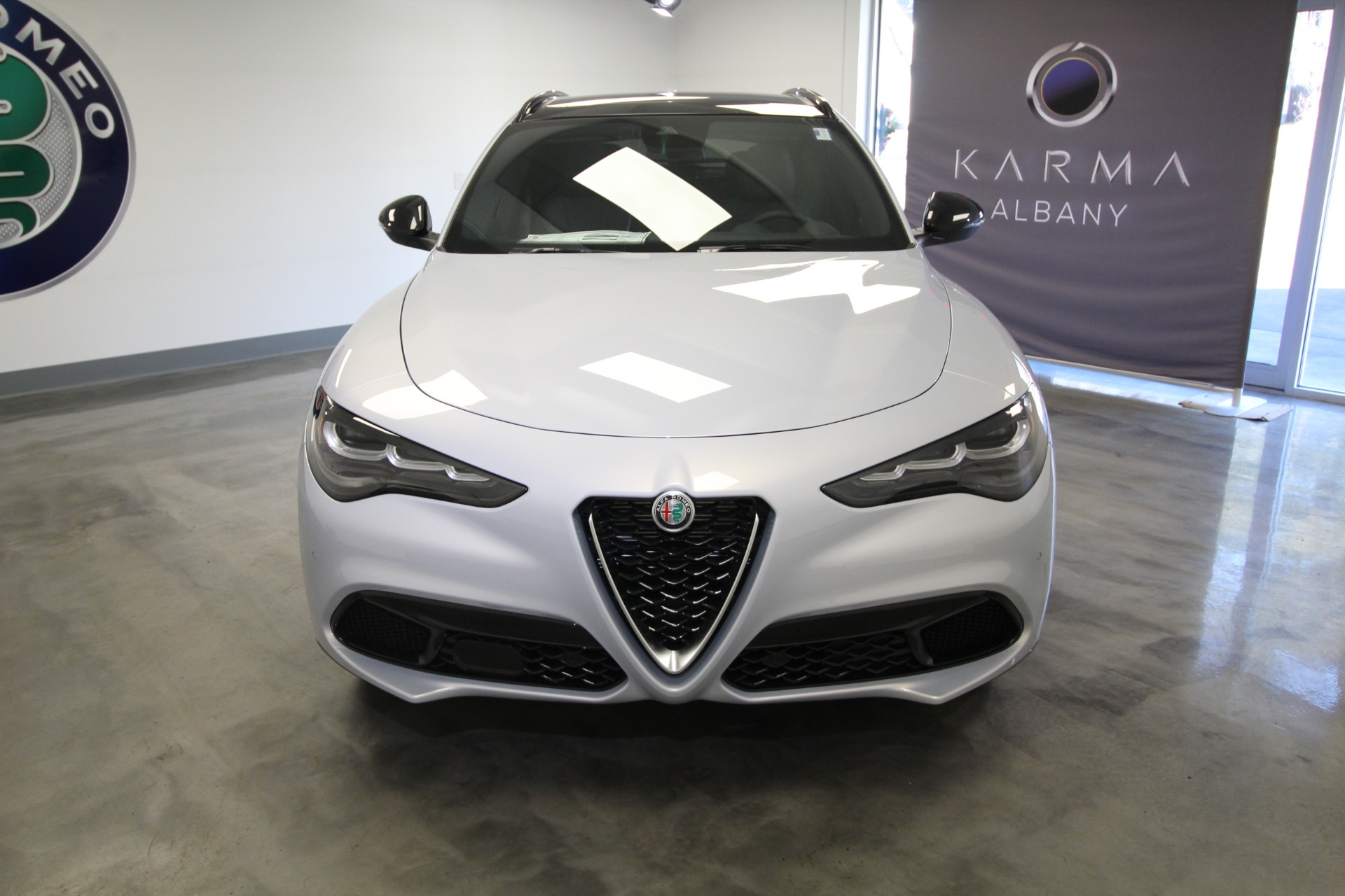 New 2024 Alfa Romeo STELVIO | St. Petersburg, FL