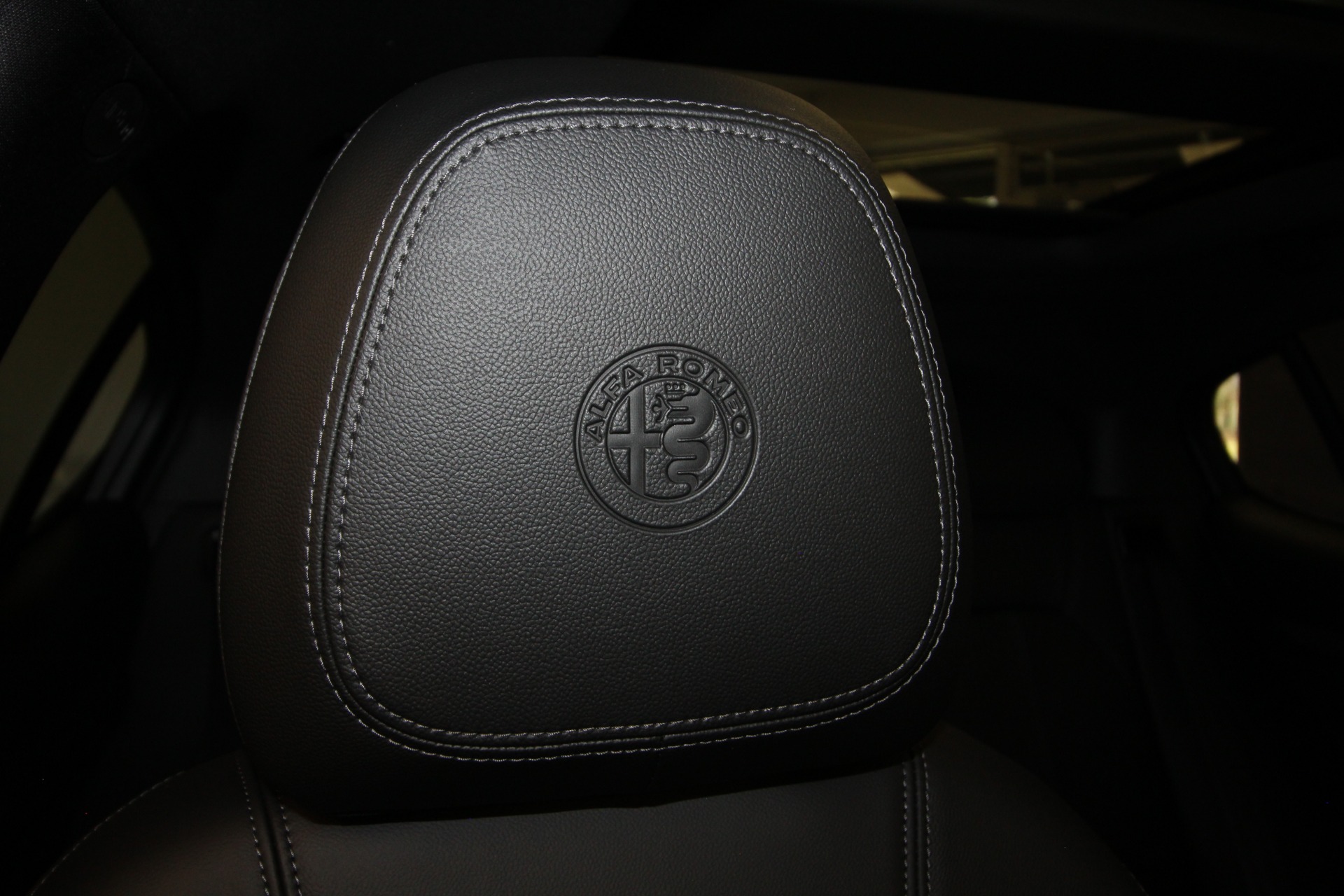 New 2024 Alfa Romeo STELVIO | St. Petersburg, FL