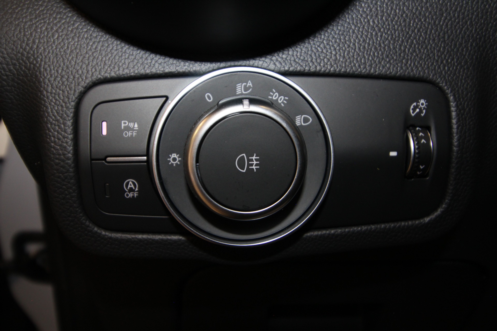 New 2024 Alfa Romeo STELVIO | St. Petersburg, FL