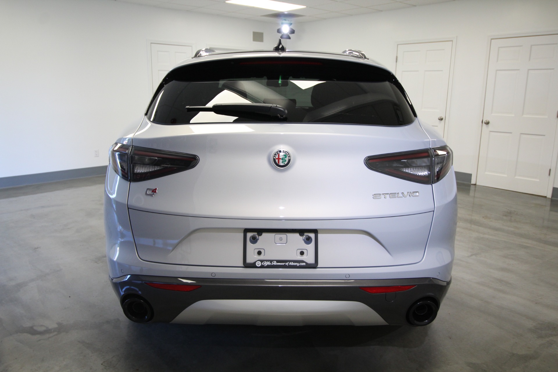 New 2024 Alfa Romeo STELVIO | St. Petersburg, FL