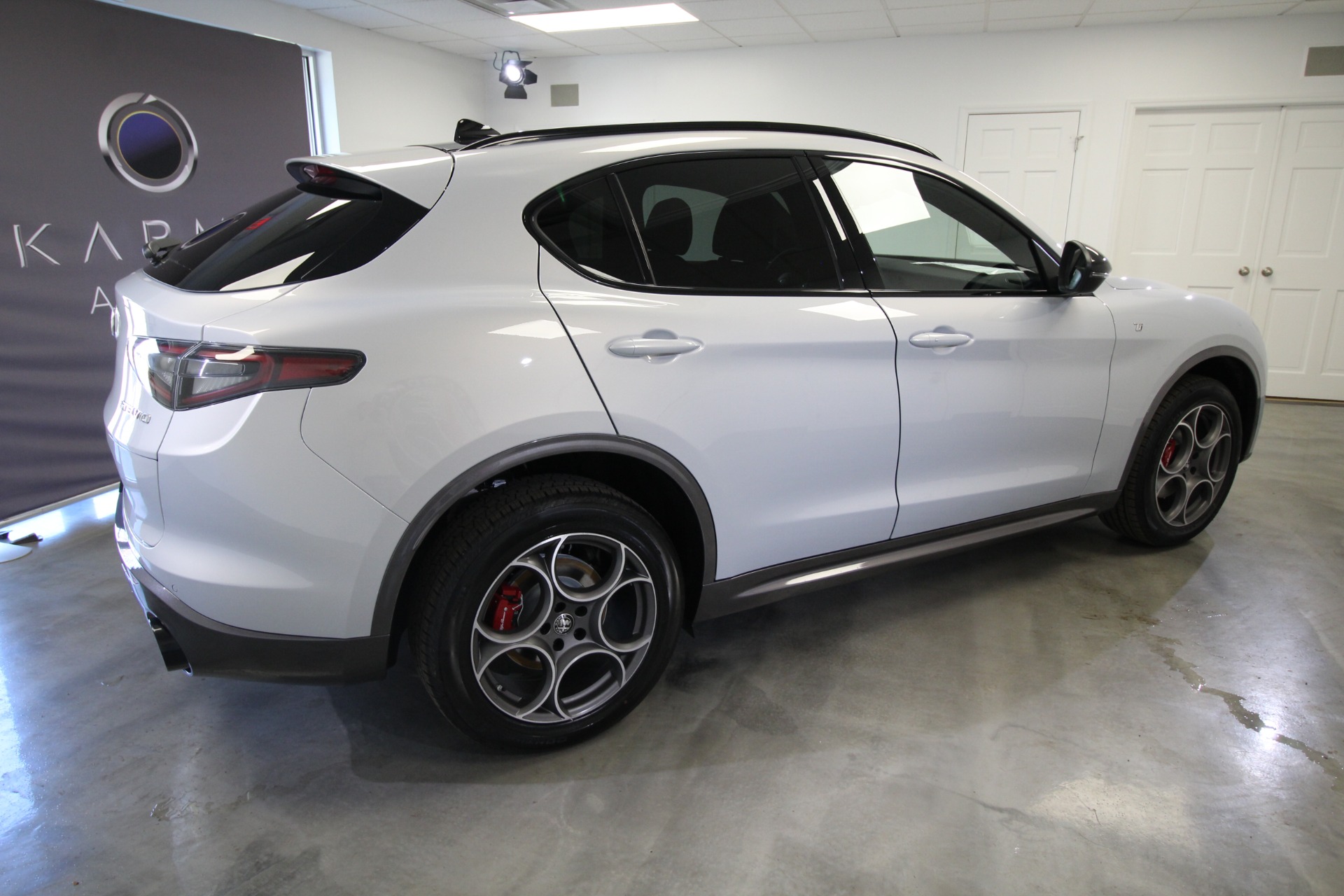 New 2024 Alfa Romeo STELVIO | St. Petersburg, FL