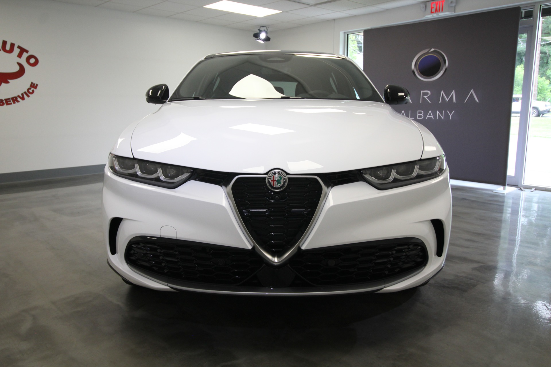 New 2024 Alfa Romeo TONALE Ti | St. Petersburg, FL