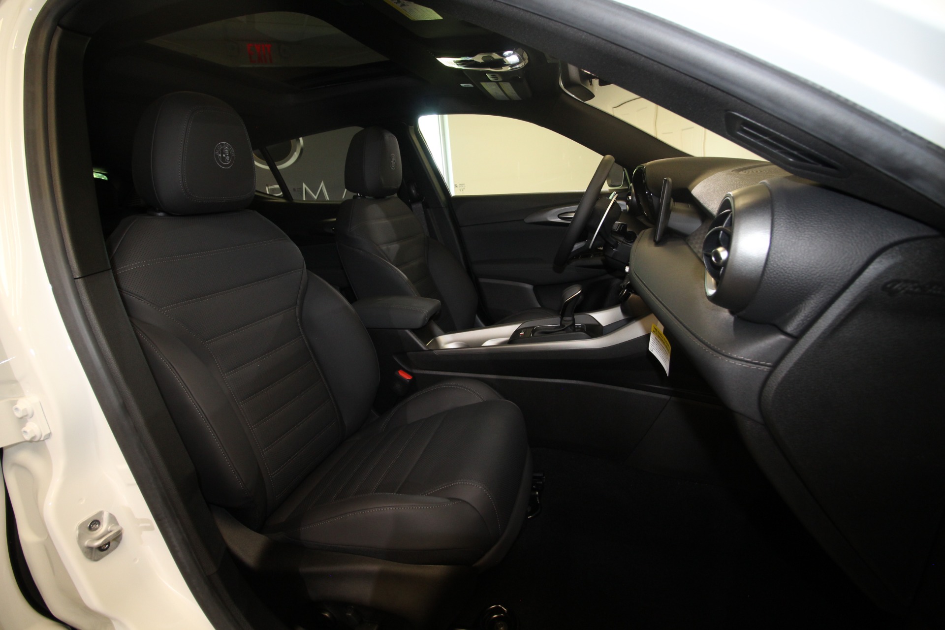 New 2024 Alfa Romeo TONALE Ti | St. Petersburg, FL