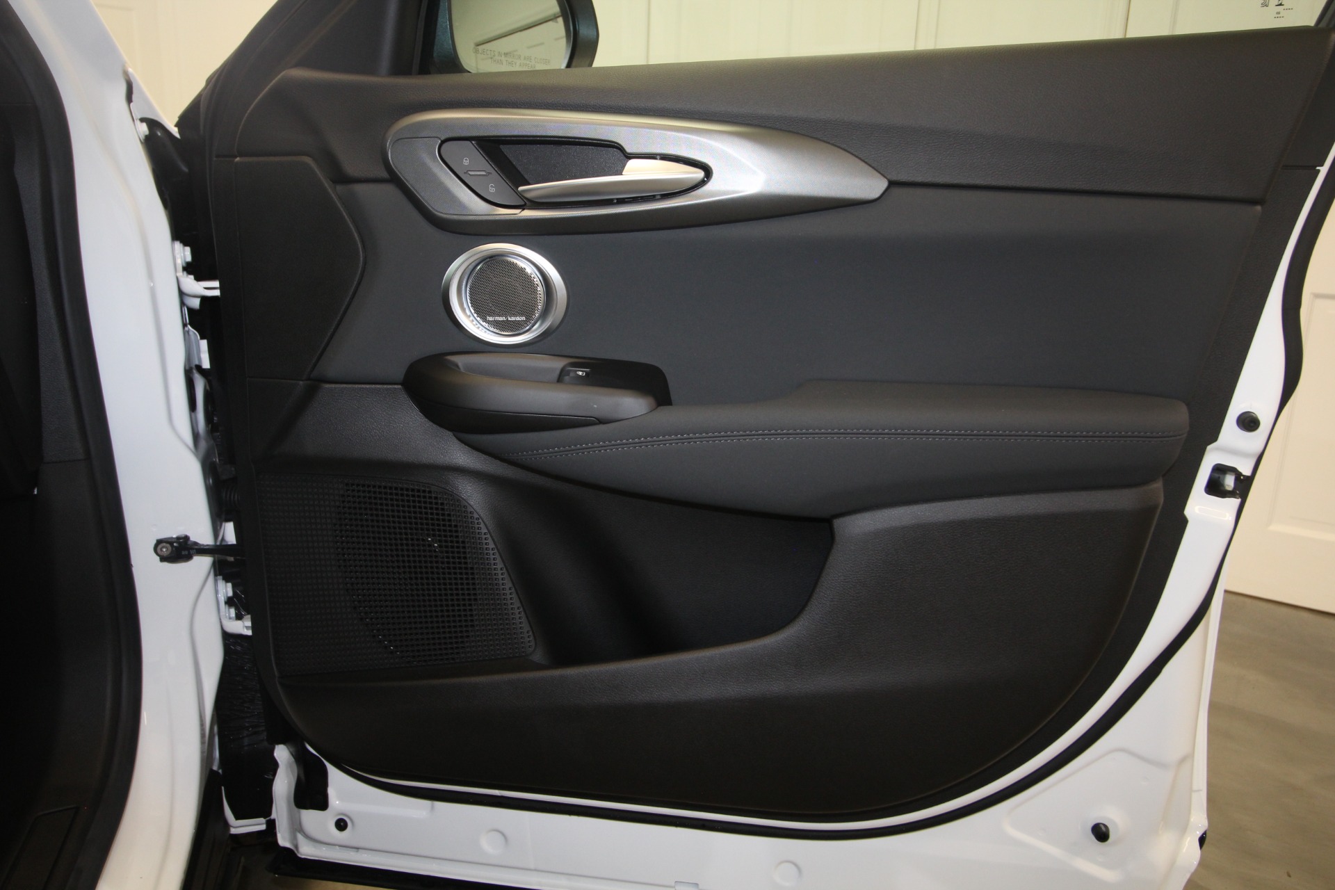 New 2024 Alfa Romeo TONALE Ti | St. Petersburg, FL