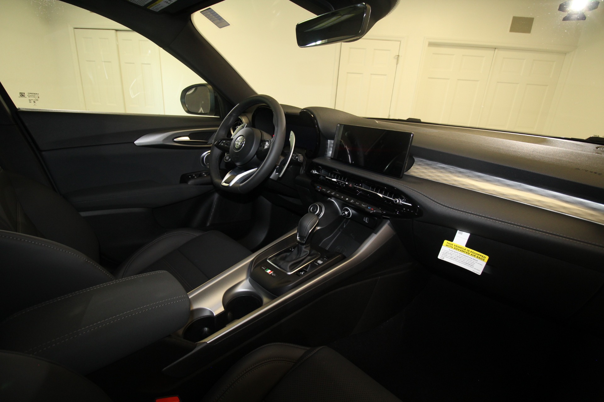 New 2024 Alfa Romeo TONALE Ti | St. Petersburg, FL