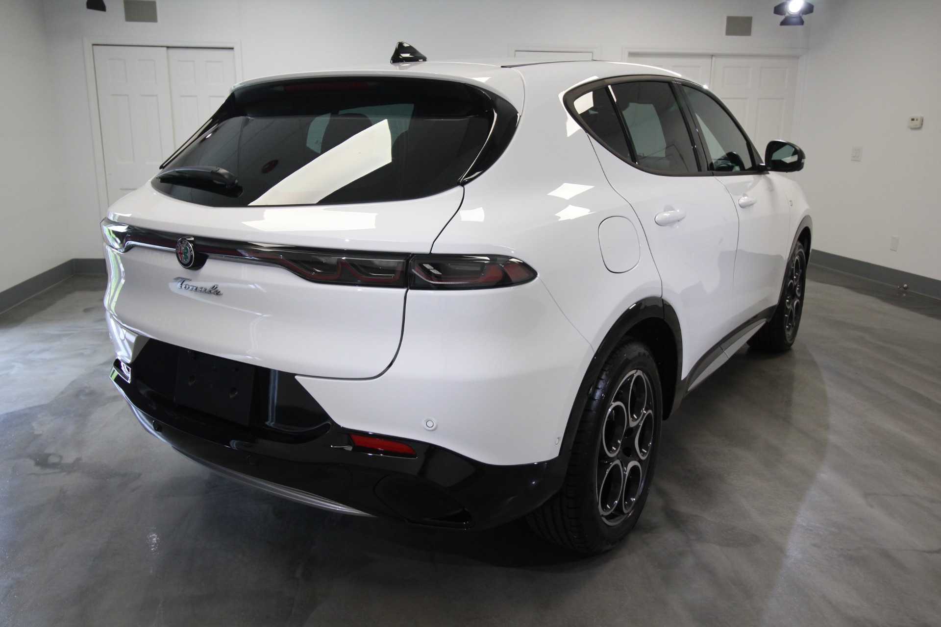 New 2024 Alfa Romeo TONALE Ti | St. Petersburg, FL