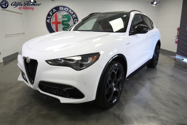 New 2024 Alfa Romeo STELVIO-Albany, NY