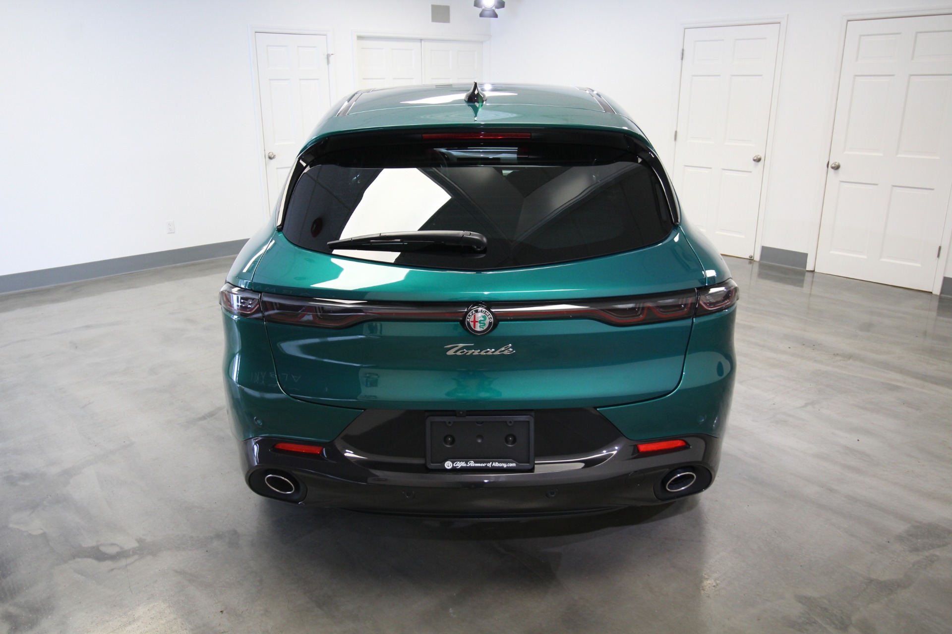 New 2024 GREEN Alfa Romeo TONALE Veloce | Albany, NY