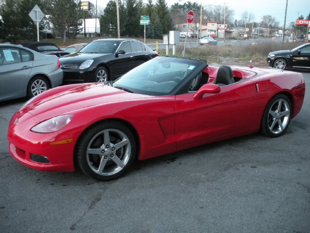 Used 2005 Victory Red Chevrolet Corvette CONVERTIBLE | Albany, NY