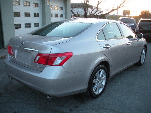 Used 2007 Moon Shell Mica Lexus ES 350 SUPER NICE, LOW MILES, ONE OWNER | Albany, NY